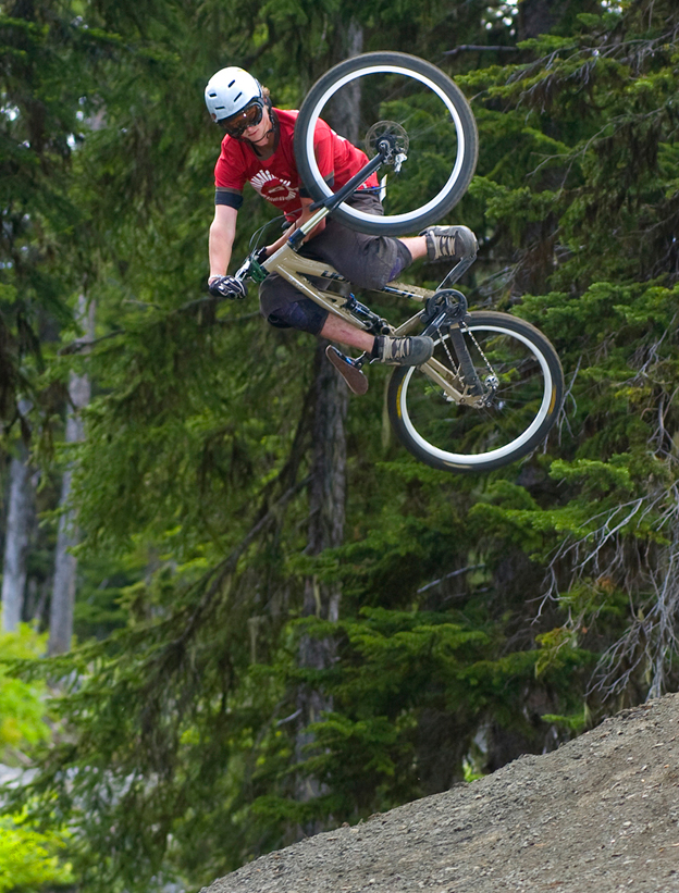 nsmb airprentice 2010 silver star                    specialized demo 8 sx mitch  chubey justin wyper,    Andrew         sherry