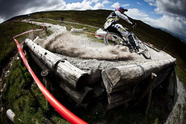 fort william uci dh steve peat gee atherton