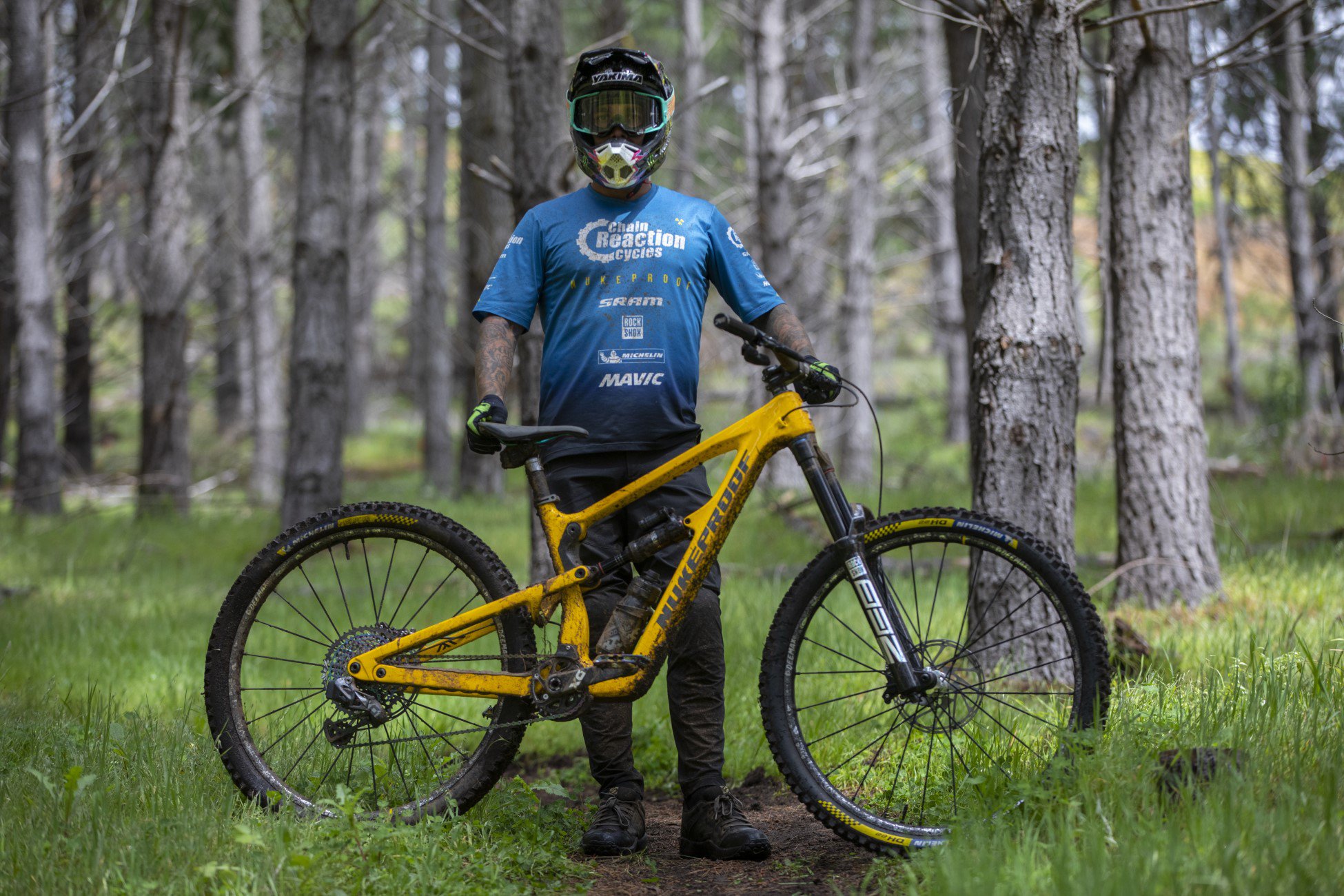 Sam hill 2025 enduro bike