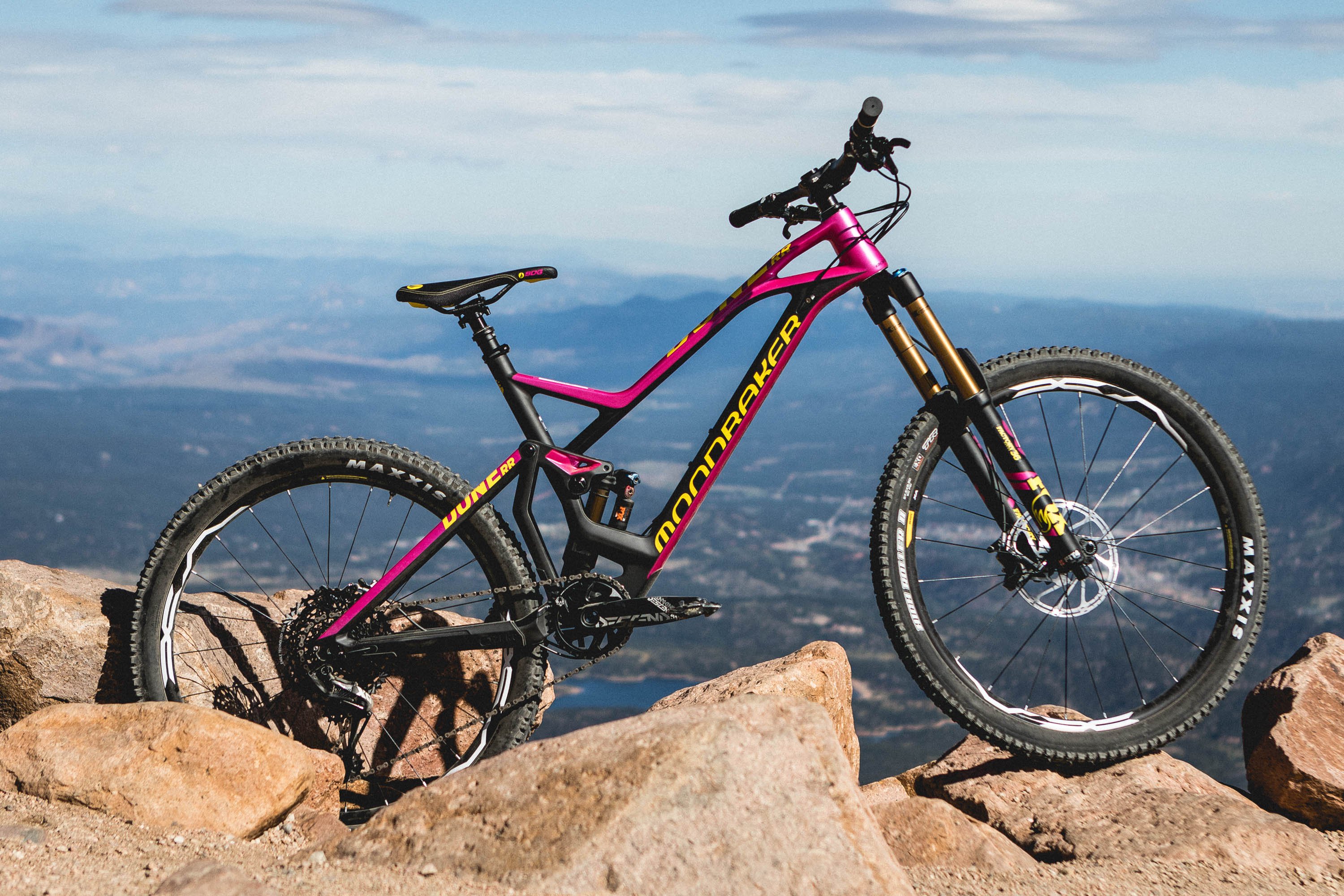 Mondraker Dune RR on Pikes Peak