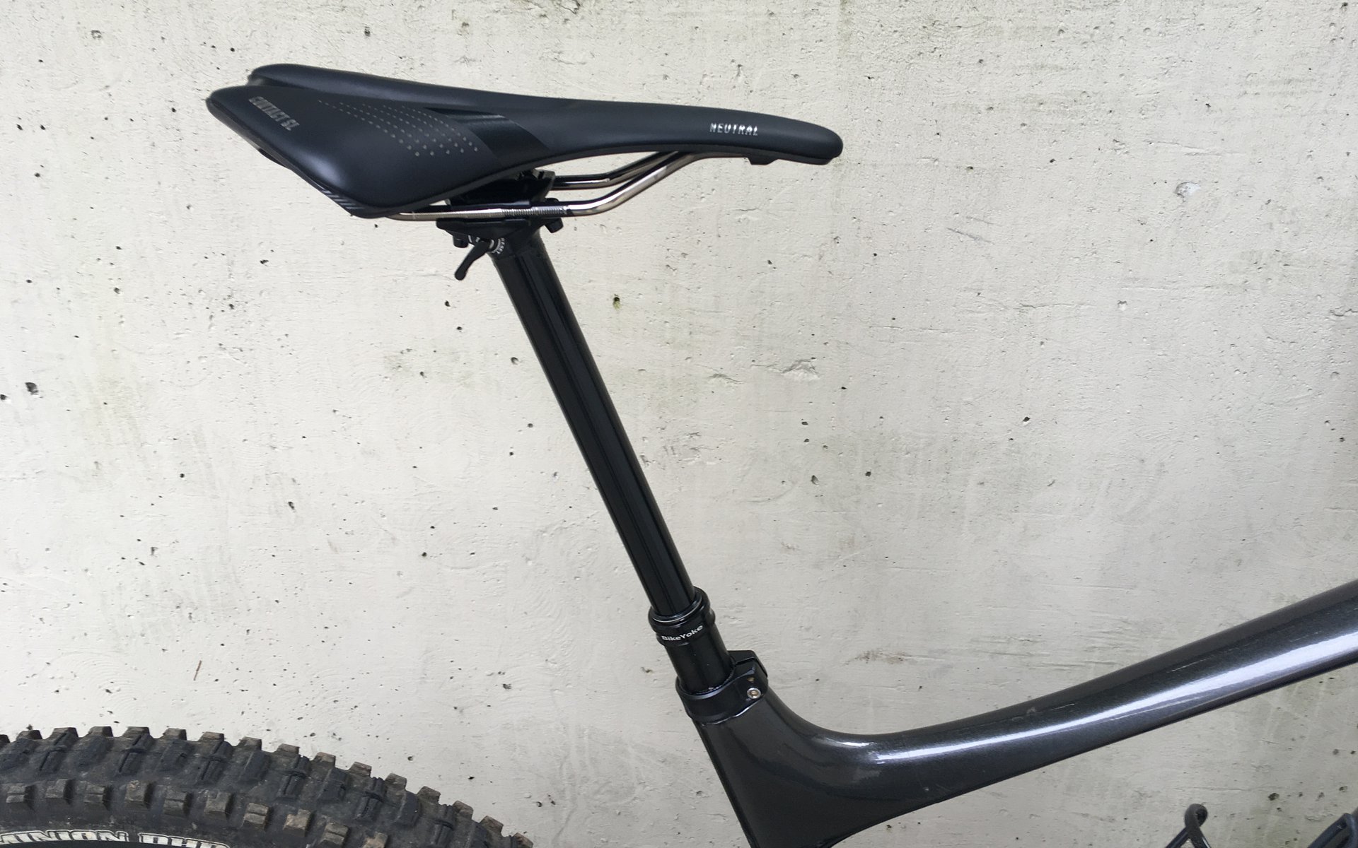 Bike yoke revive dropper post new arrivals