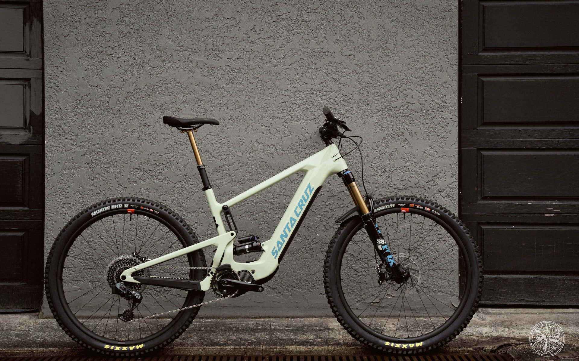 Santa cruz heckler 6 hot sale price