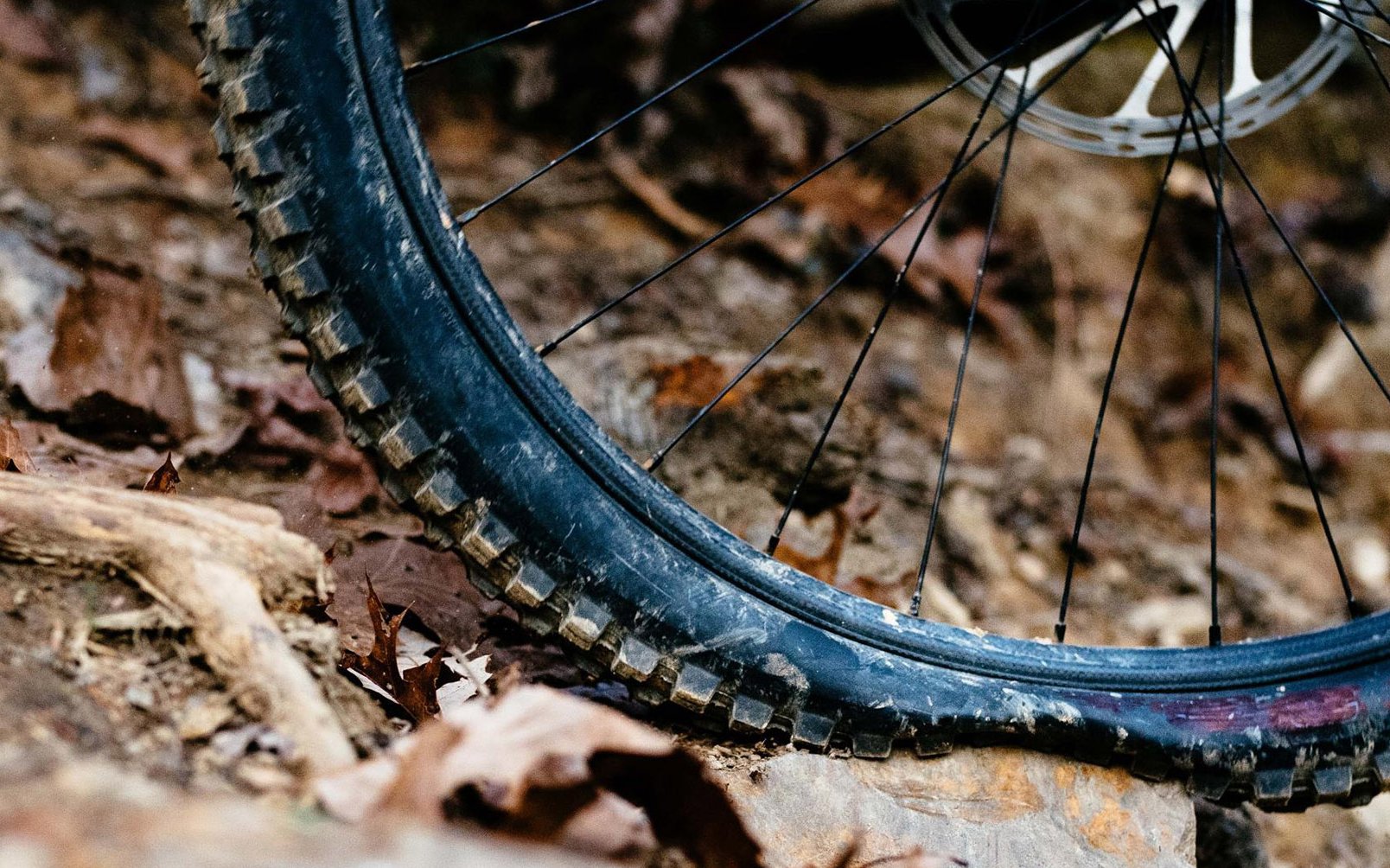 zipp 3zero moto wheelset