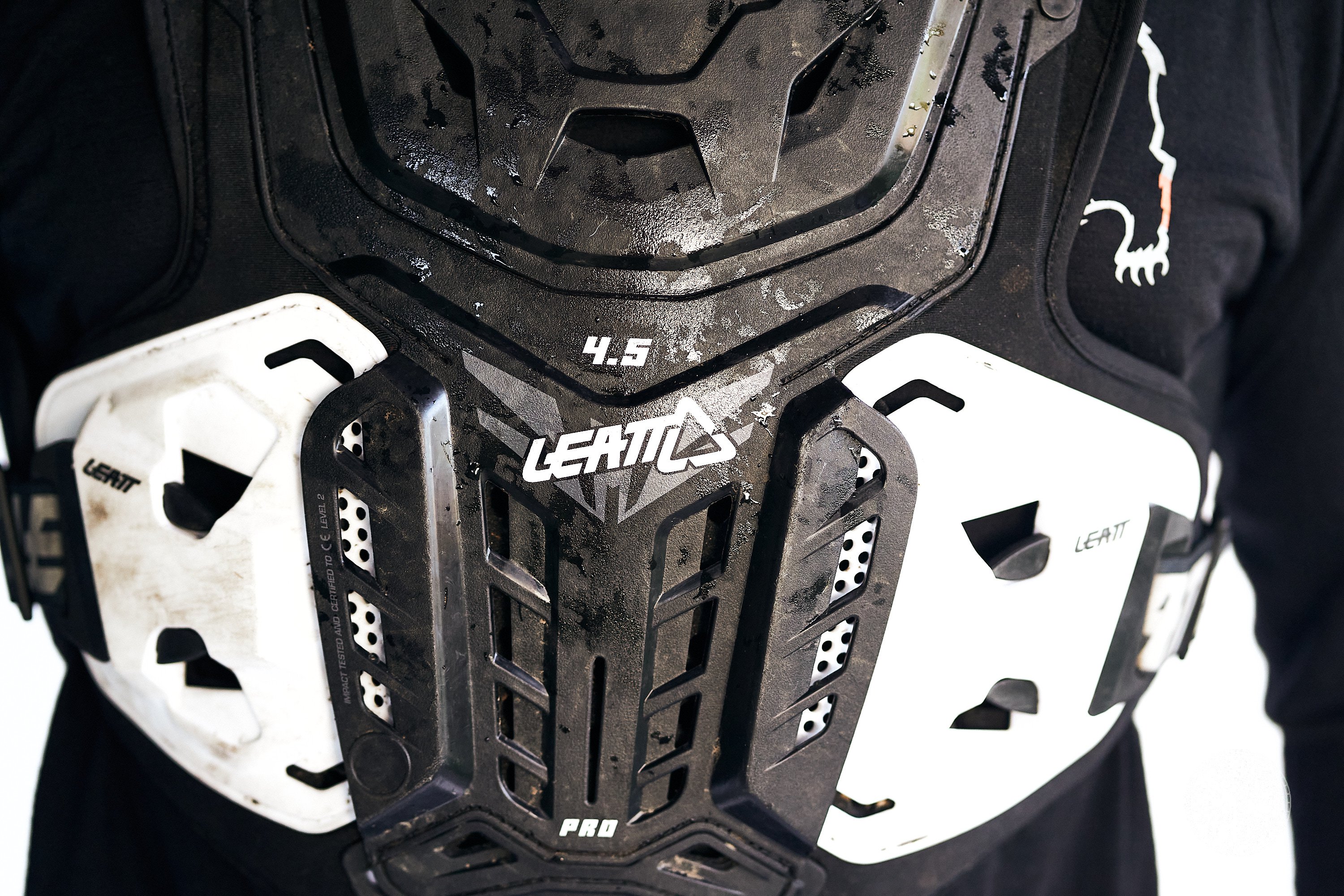 Leatt's Chest Protector 3.5 Keeps Your Core Safer [Review