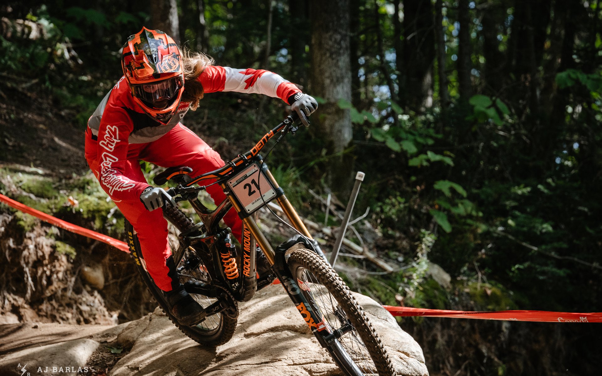 vaea-verbeek-representing-canada-2019-msa-world-championships.jpg