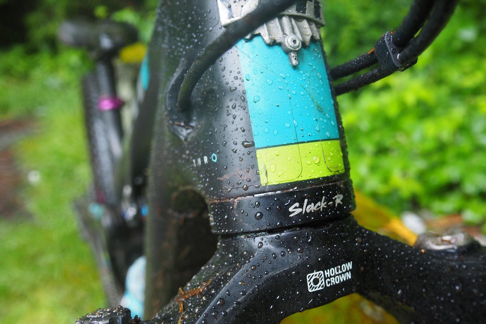 Slack best sale enduro bikes