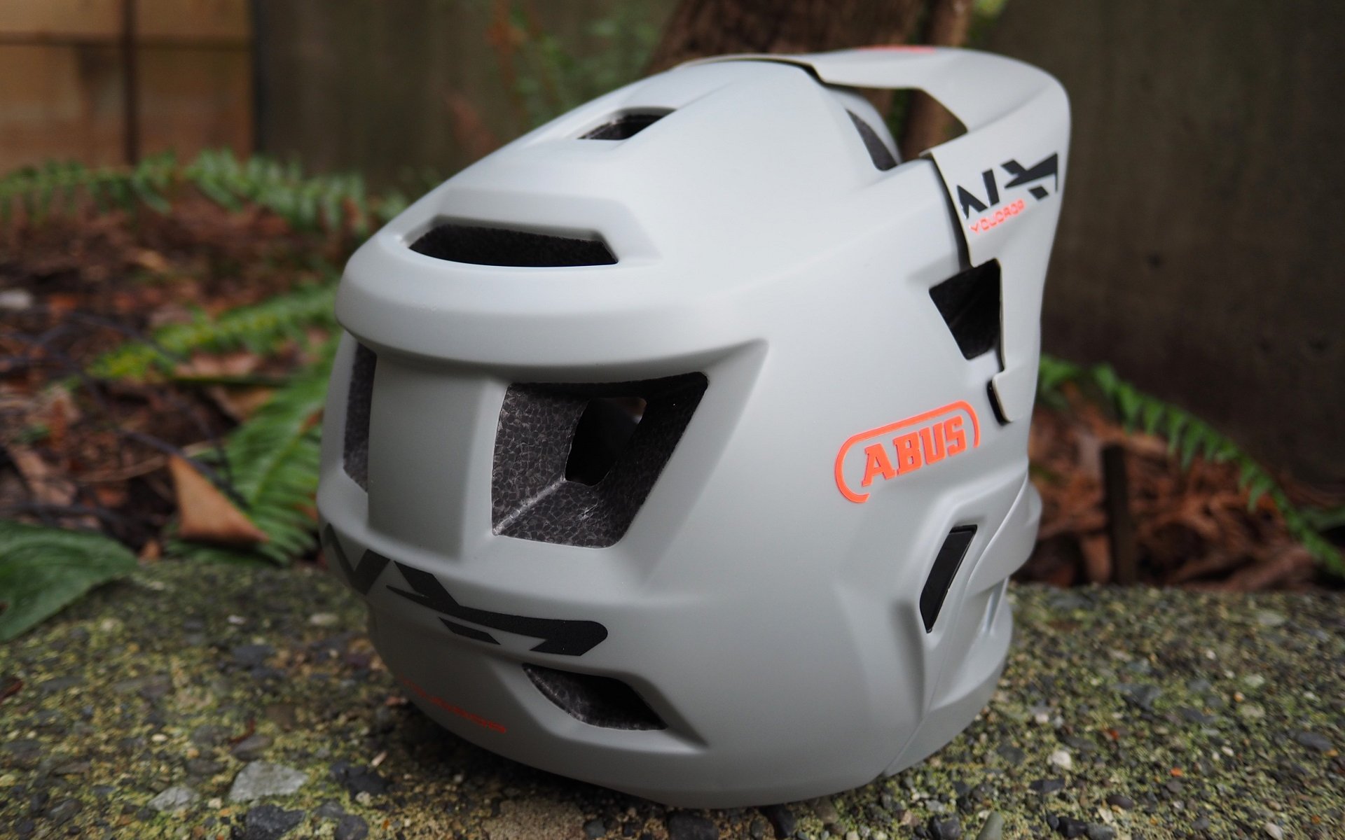 Full face mips online helmet