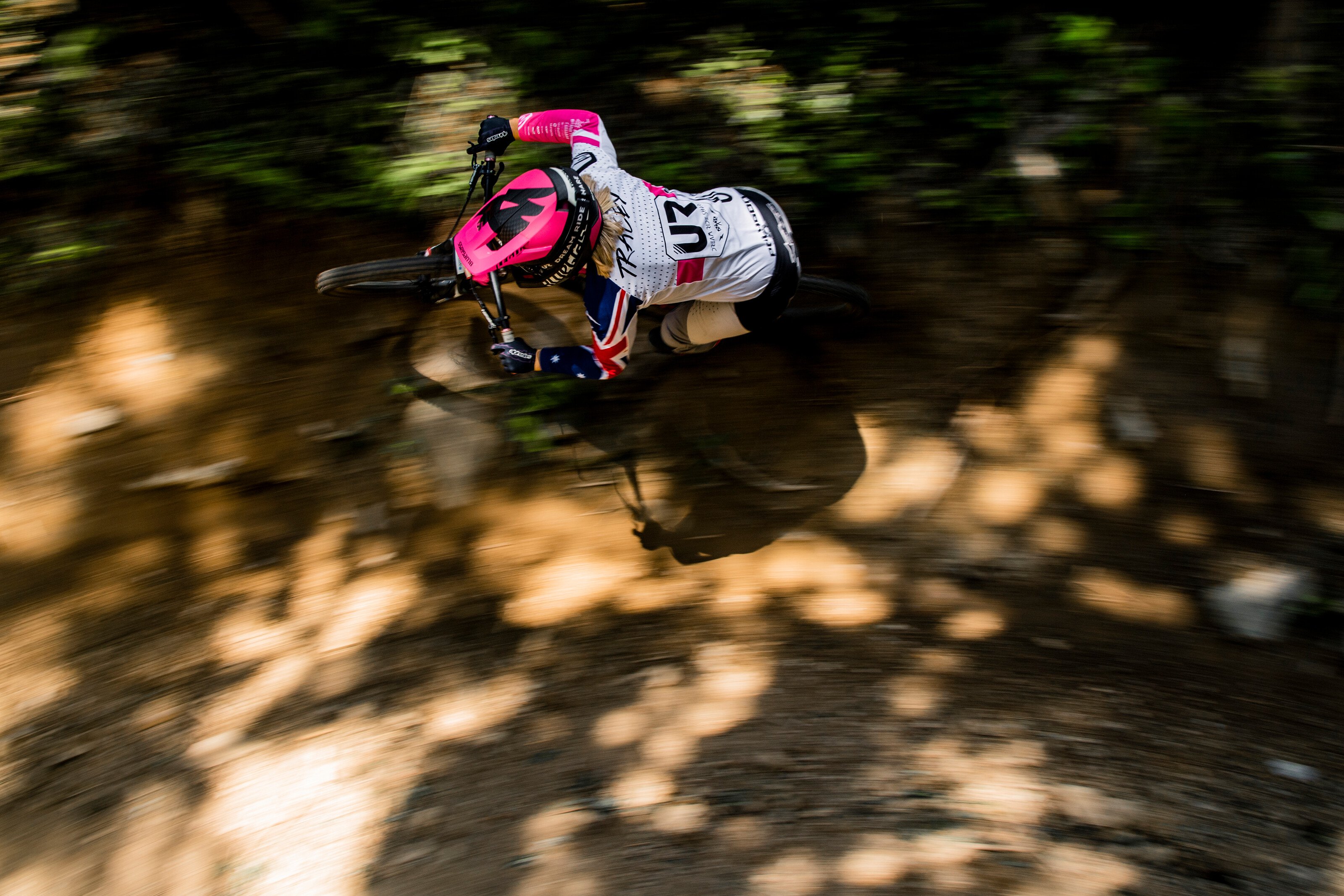 Tracey Hannah racing in Les Gets