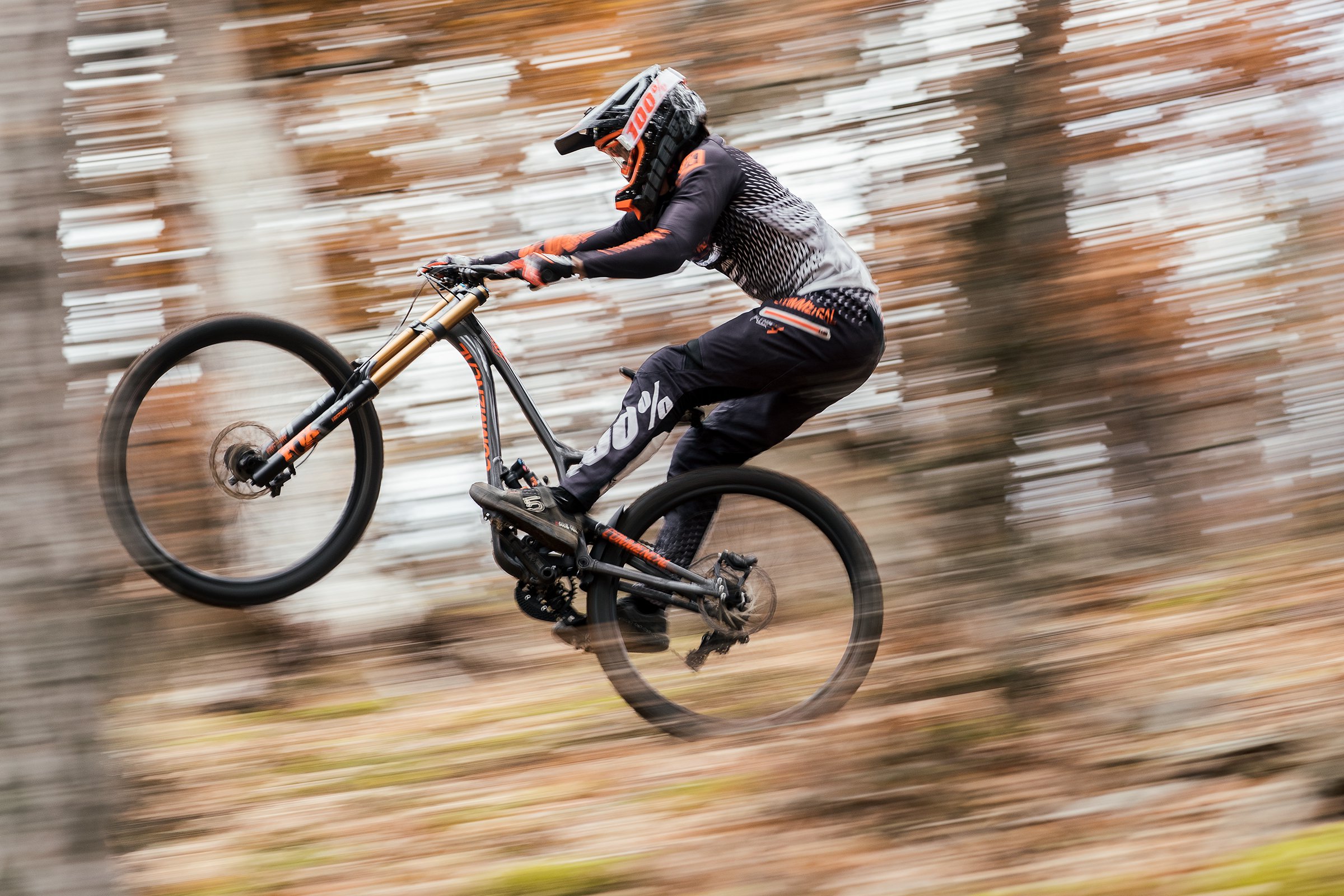 Commencal supreme hot sale freeride