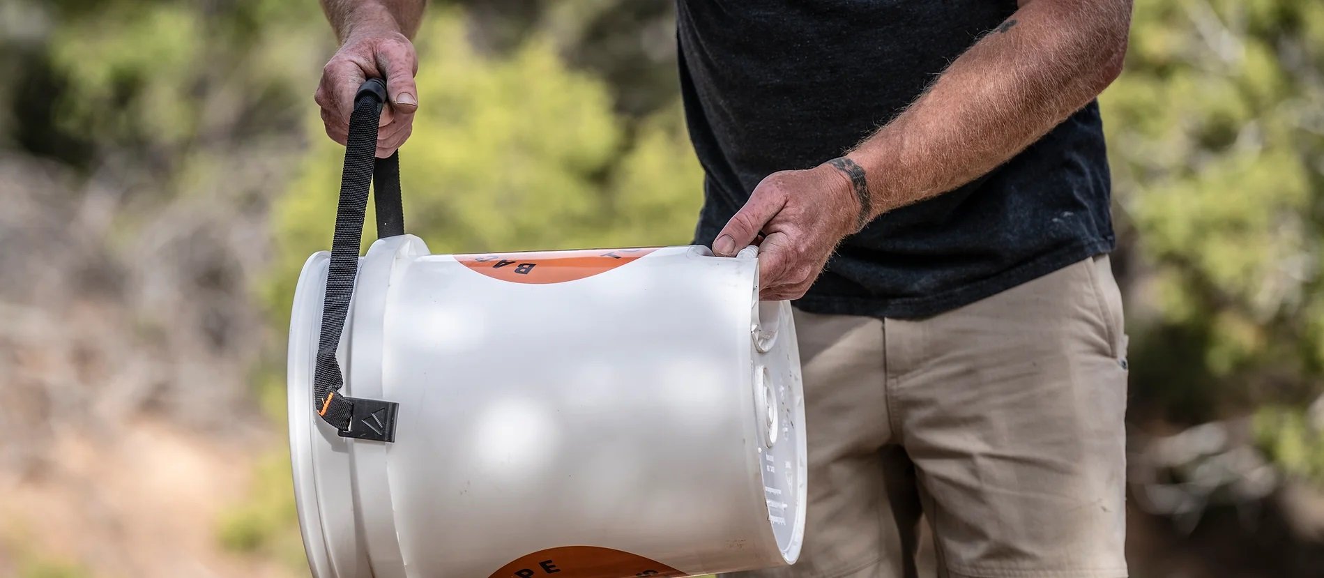 Backslope Tools Bottom Handle Bucket NSMB Andrew Major