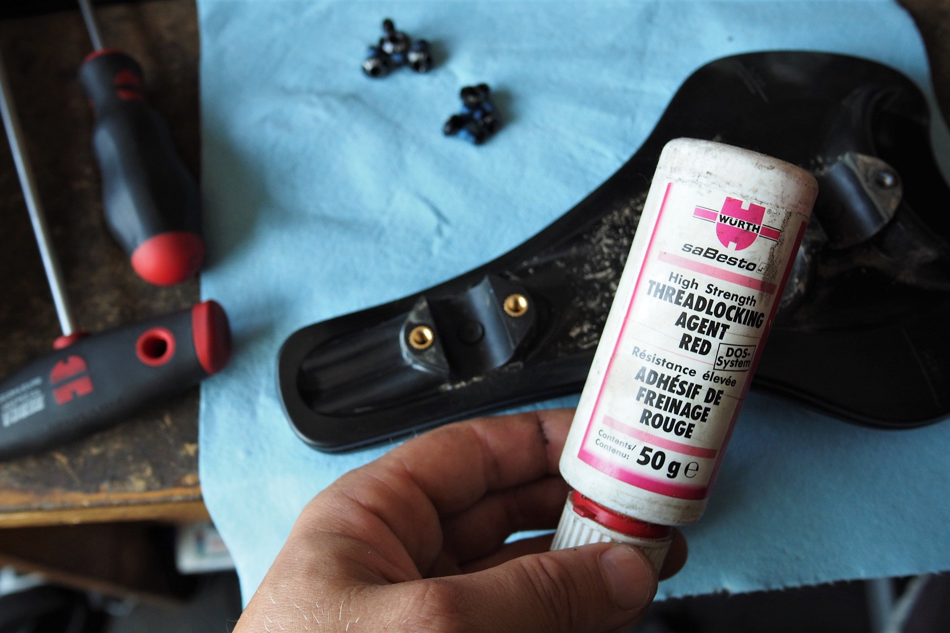 BikeYoke Sagma Teardown Saddle NSMB AndrewM (3).JPG