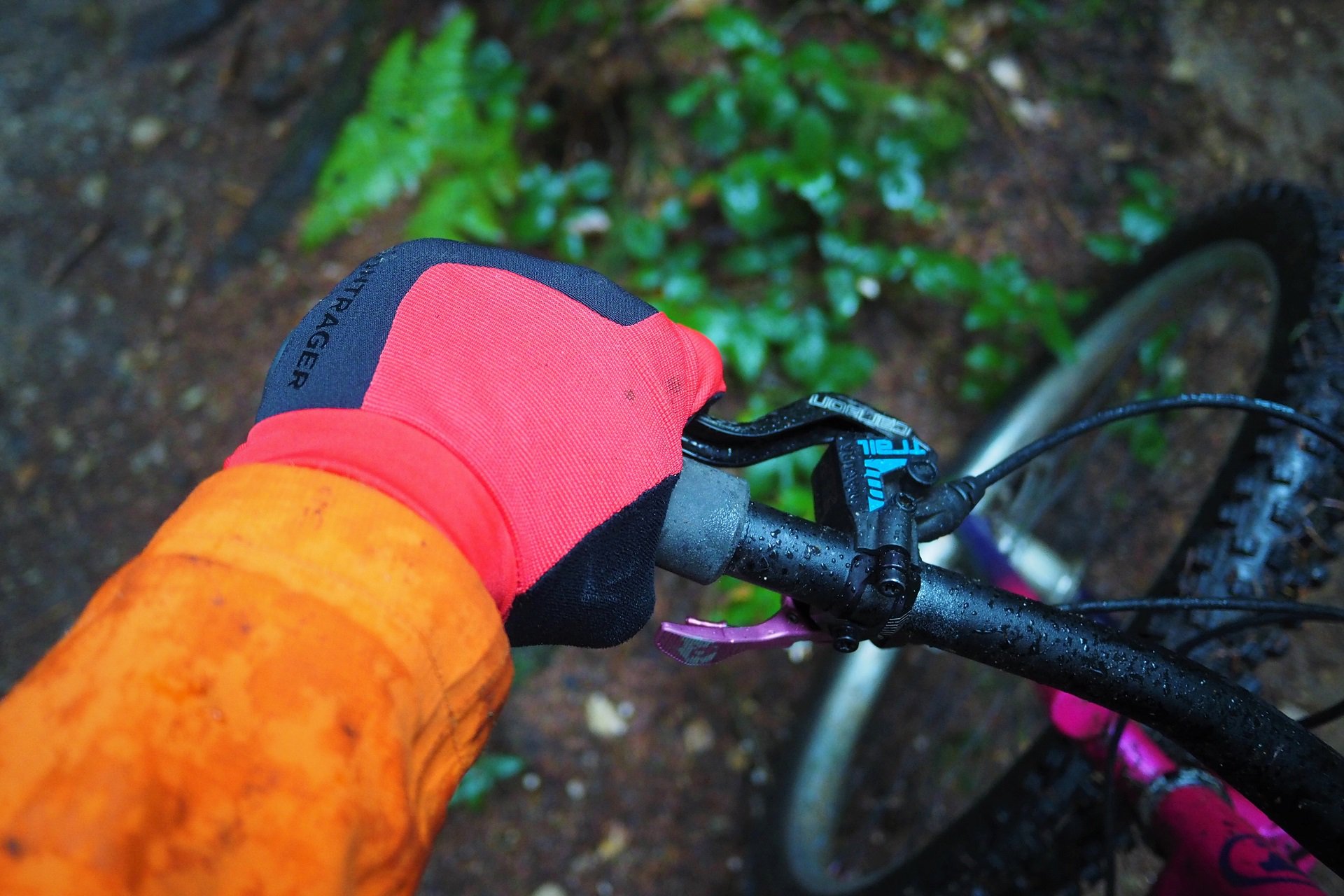 Bontrager 2024 mtb gloves