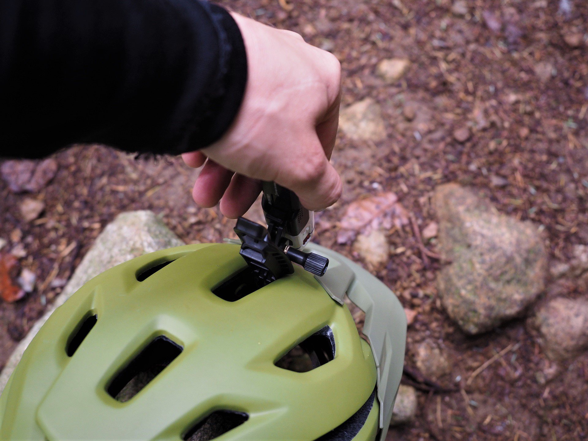 bontrager rally mips mountain bike helmet