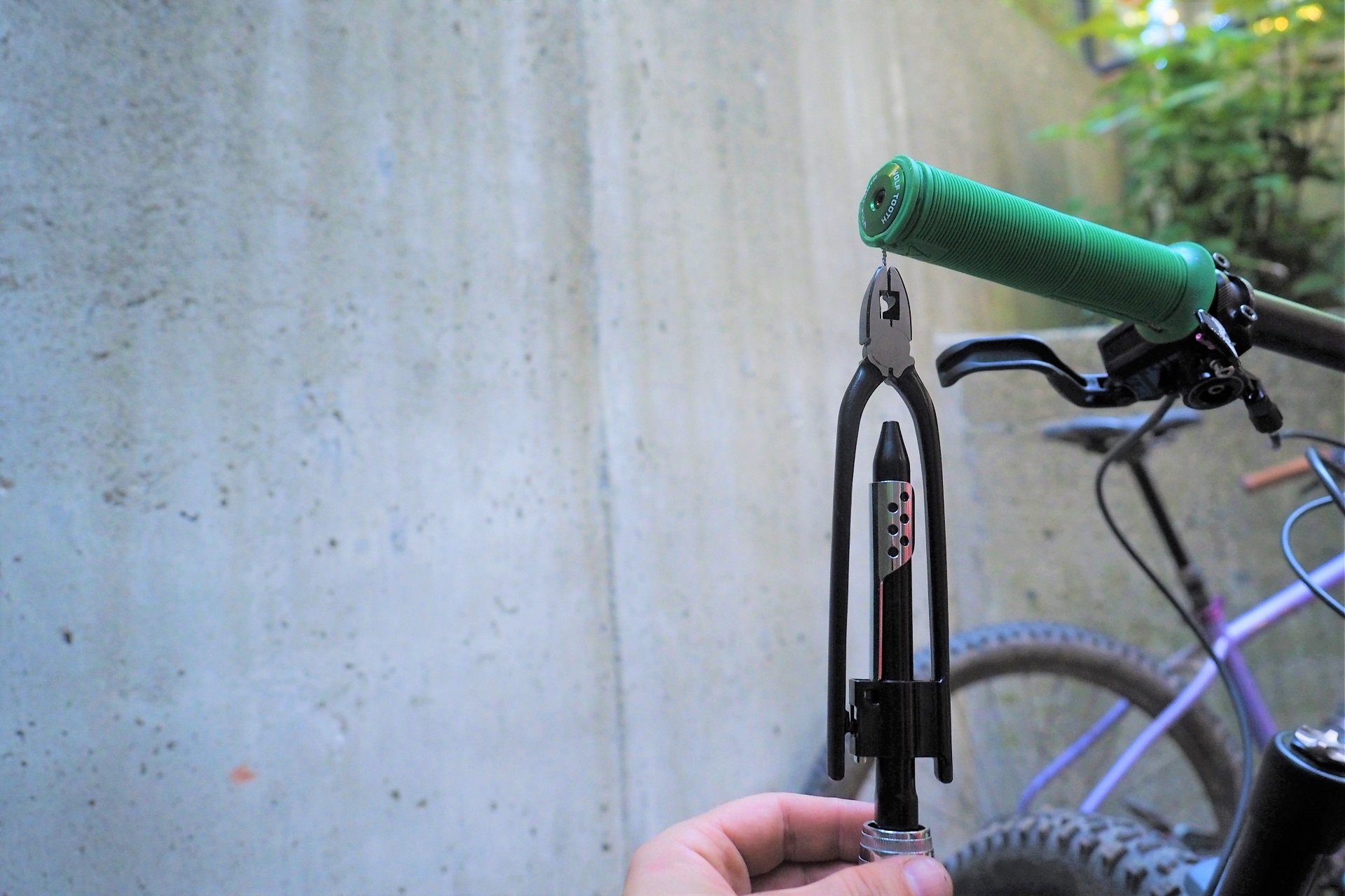 Chromag Wax Grip NSMB AndrewM (2).JPG