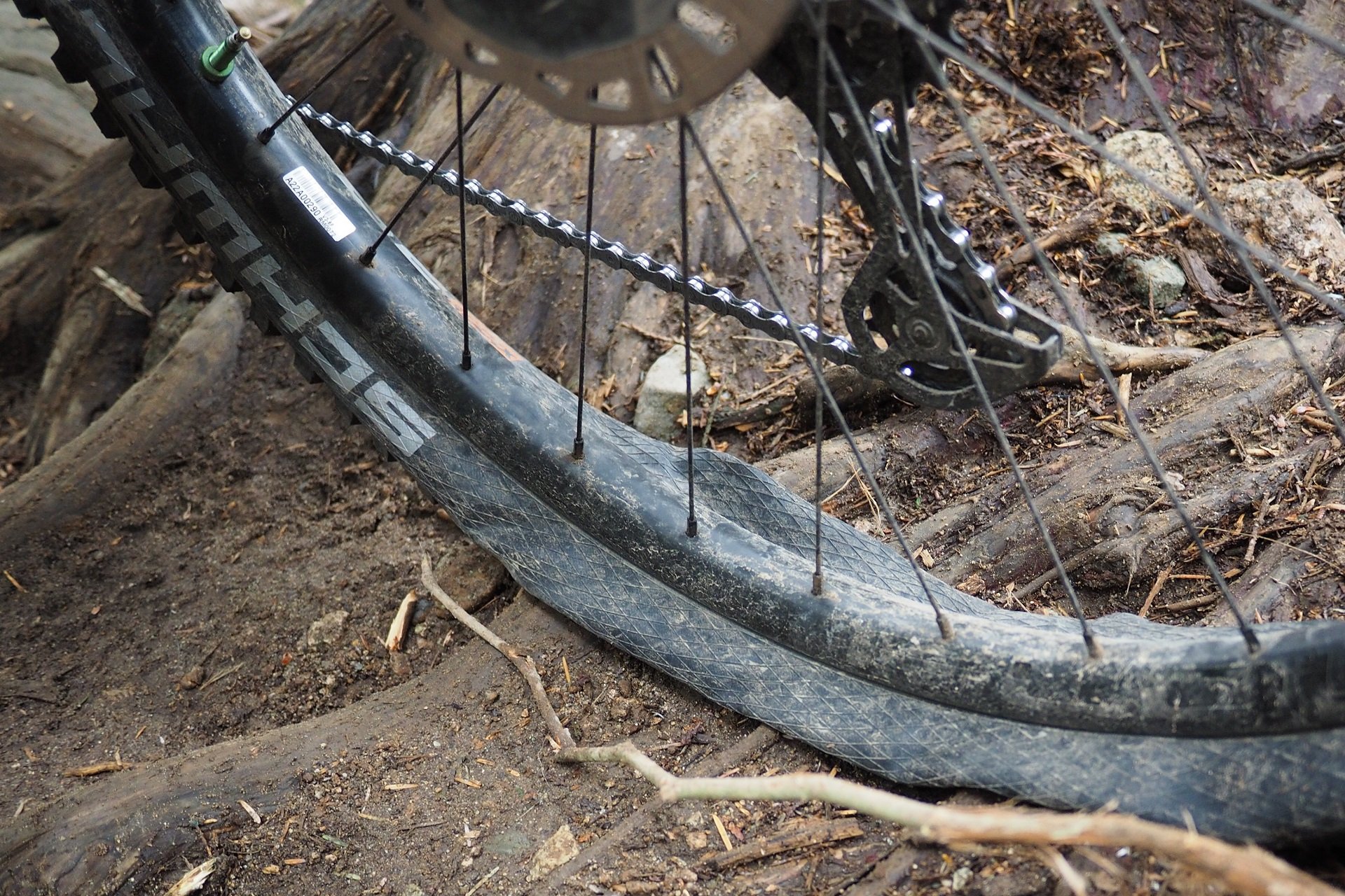 Review: CushCore Pro Inserts allow crazy low tire pressures for more grip,  less fatigue - Bikerumor