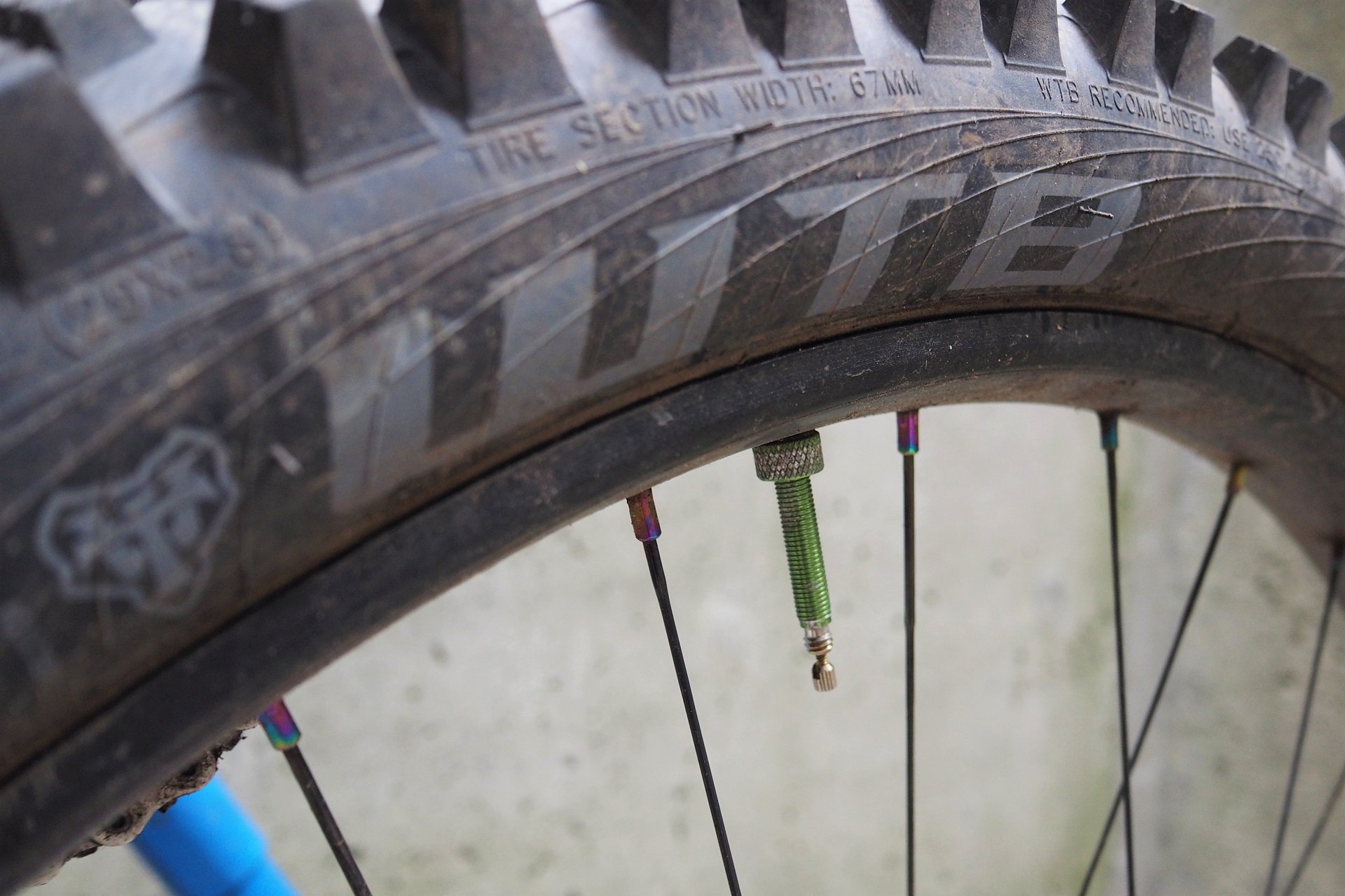 CushCore Bead Dropper Tire Lever