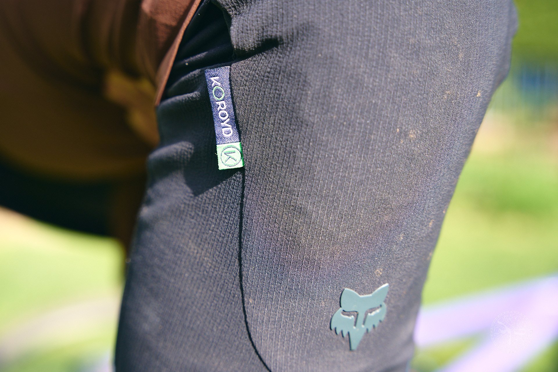 DM fox enduro pro kneepad 3