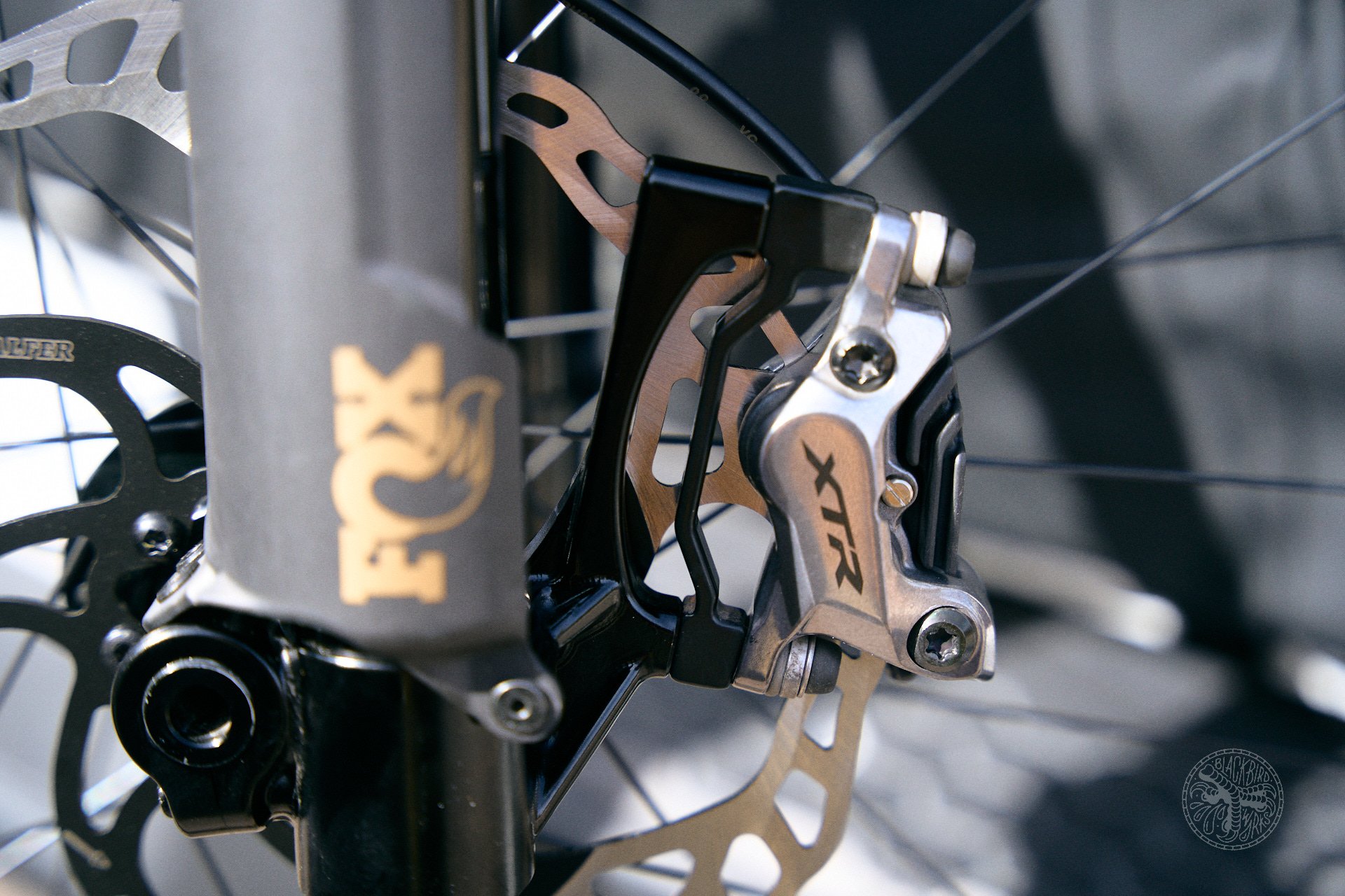 DM fox suspension podium fork 2