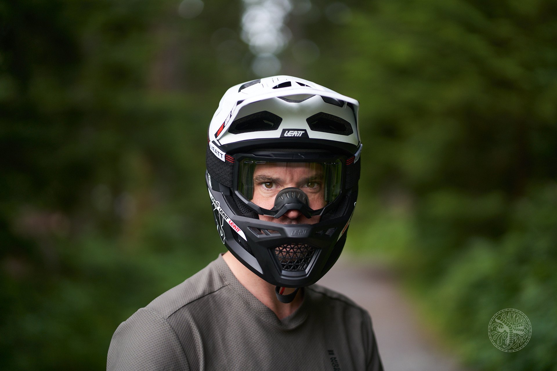 Mtb goggles with discount open face helmet