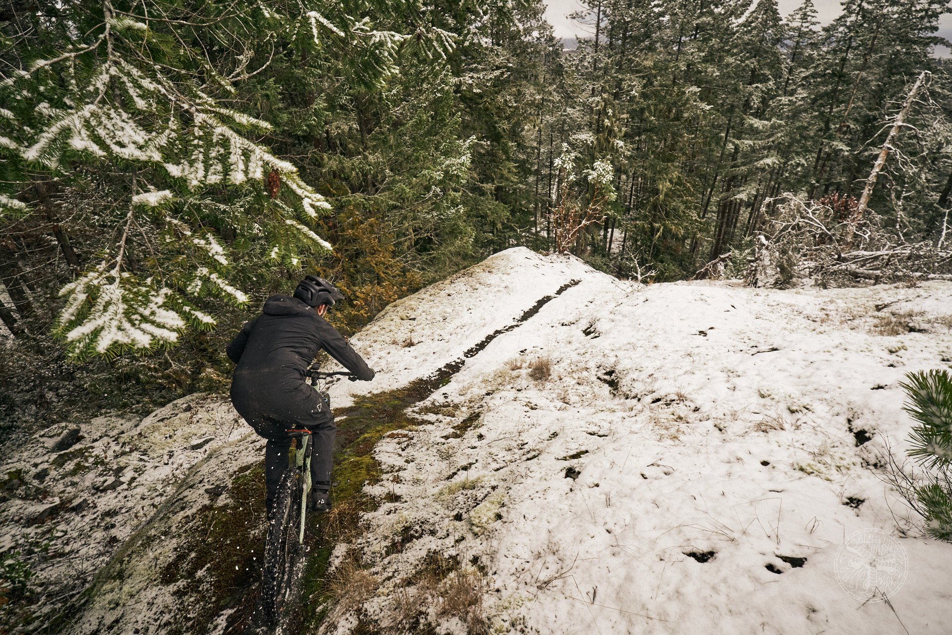 Pete Winter riding on Sniper