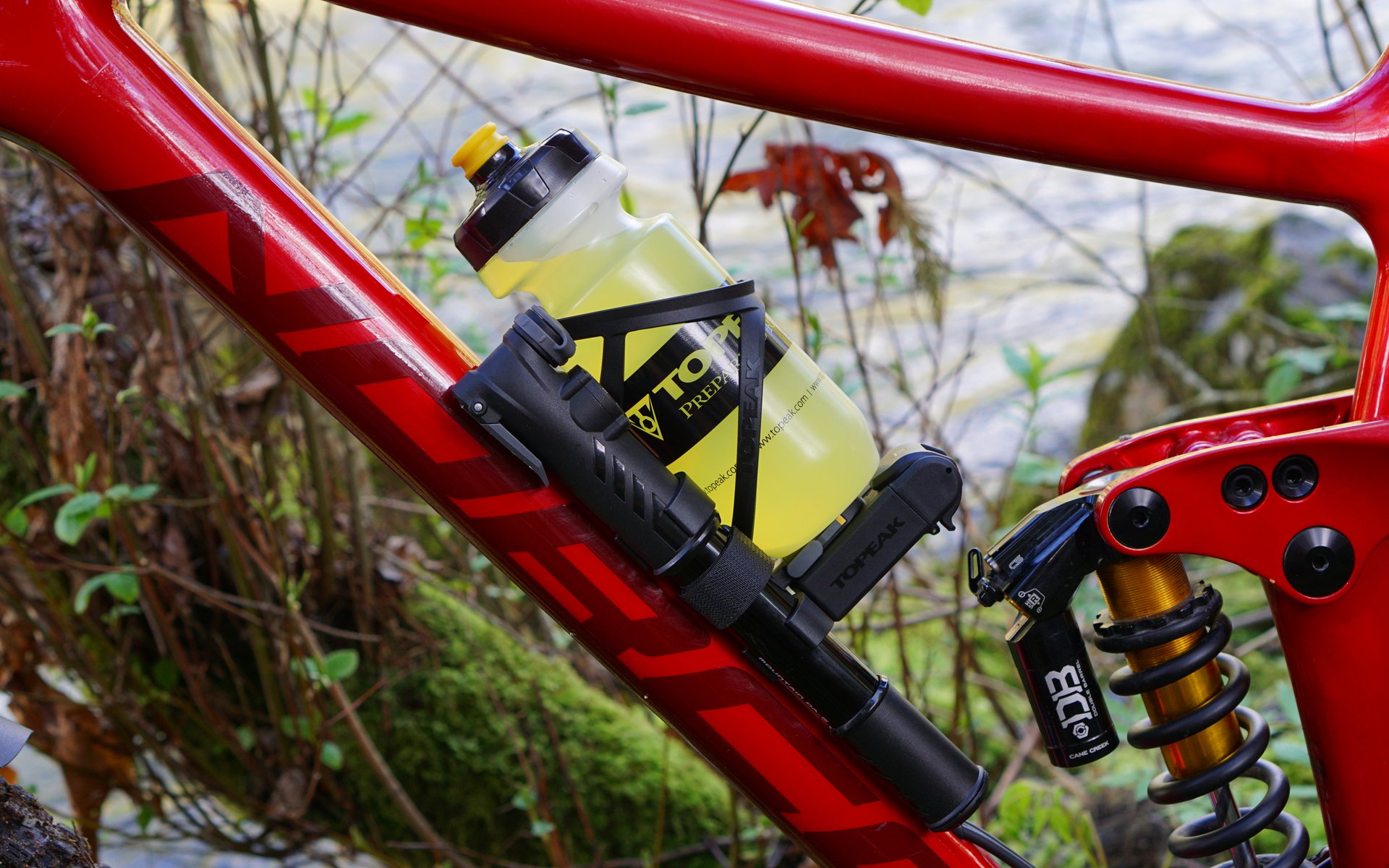 water bottle cage with pump mount