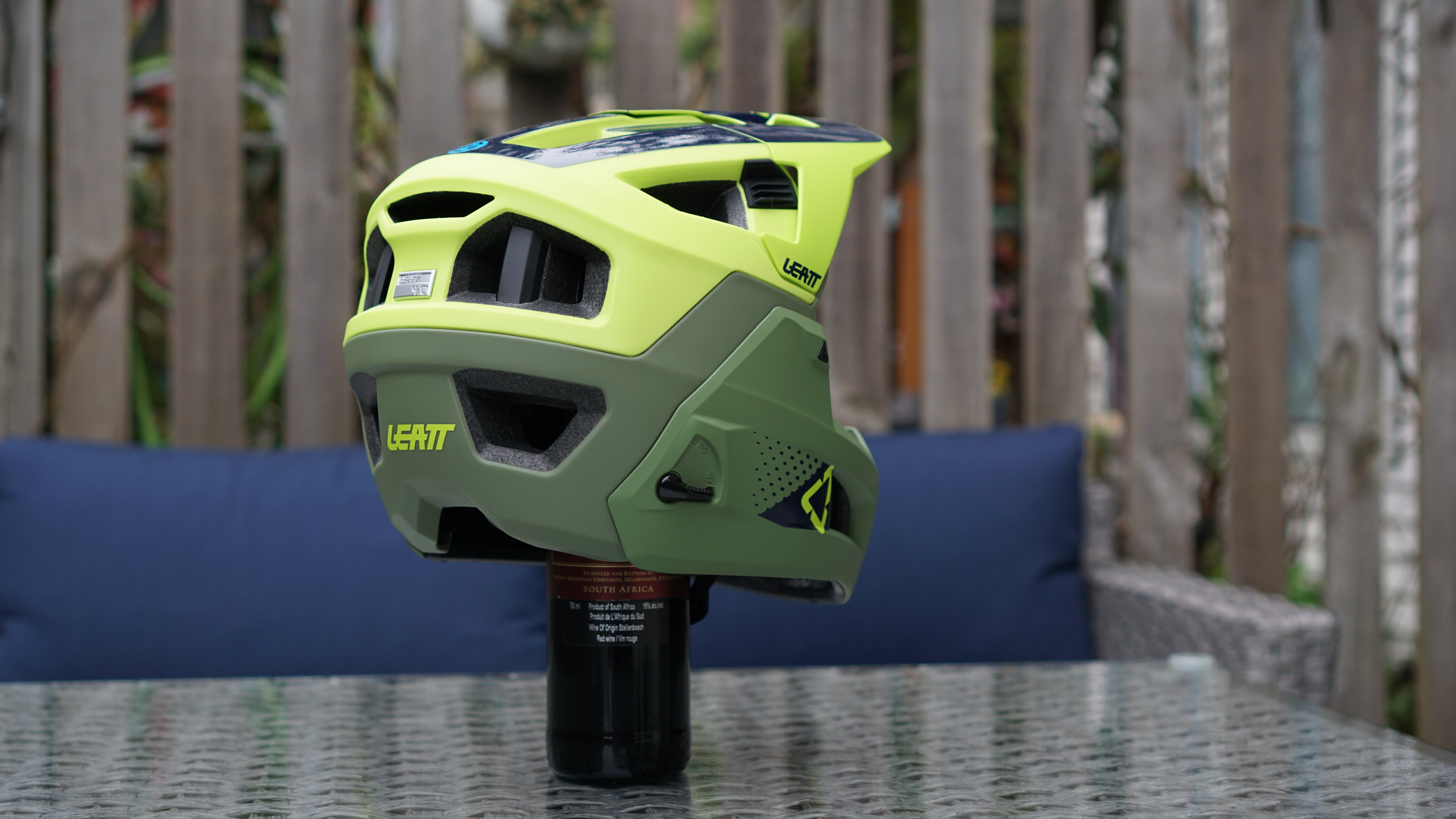 CASCO LEATT 4.0 ENDURO V21