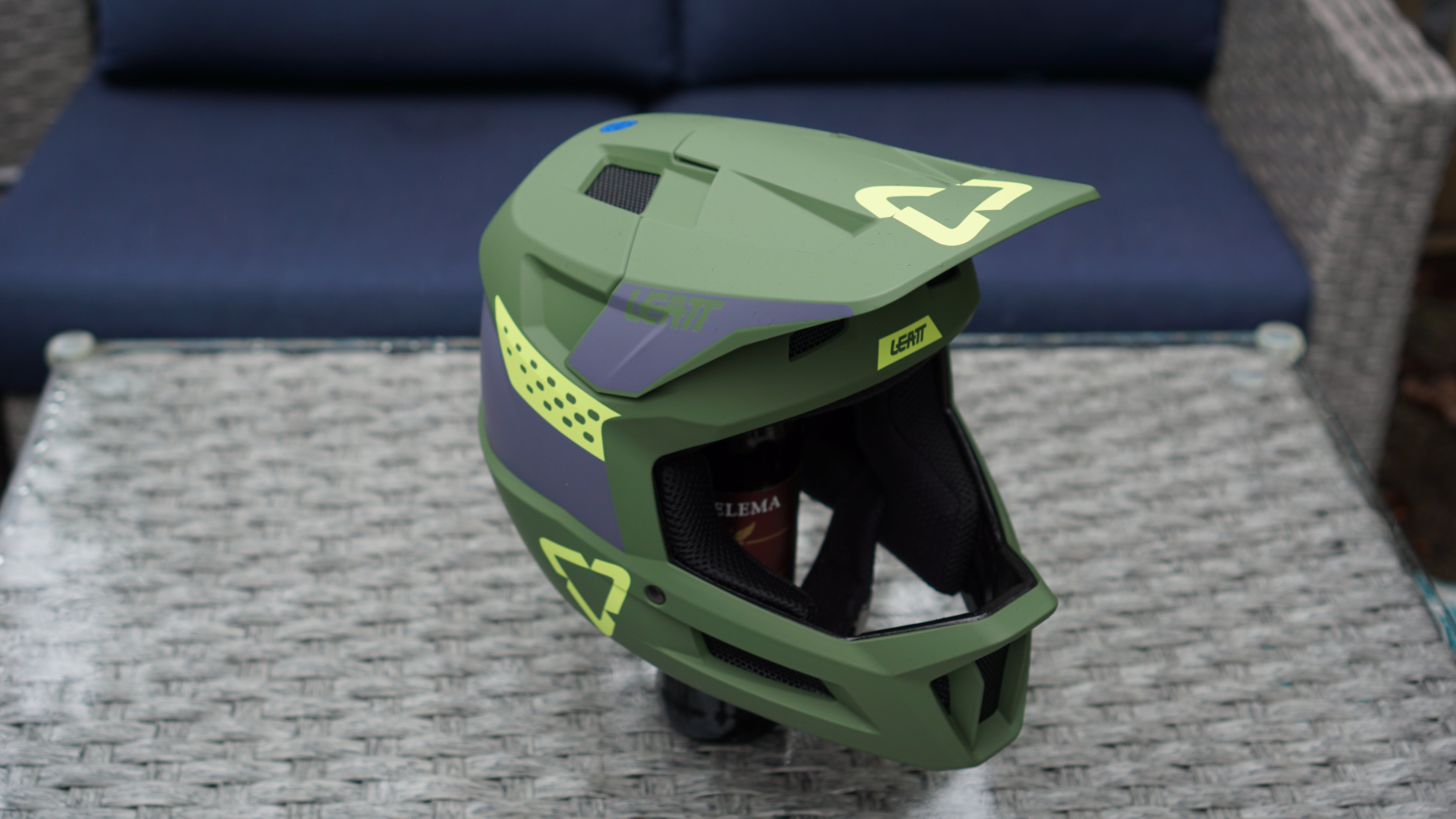 2021 Leatt Full Face Helmet Comparison