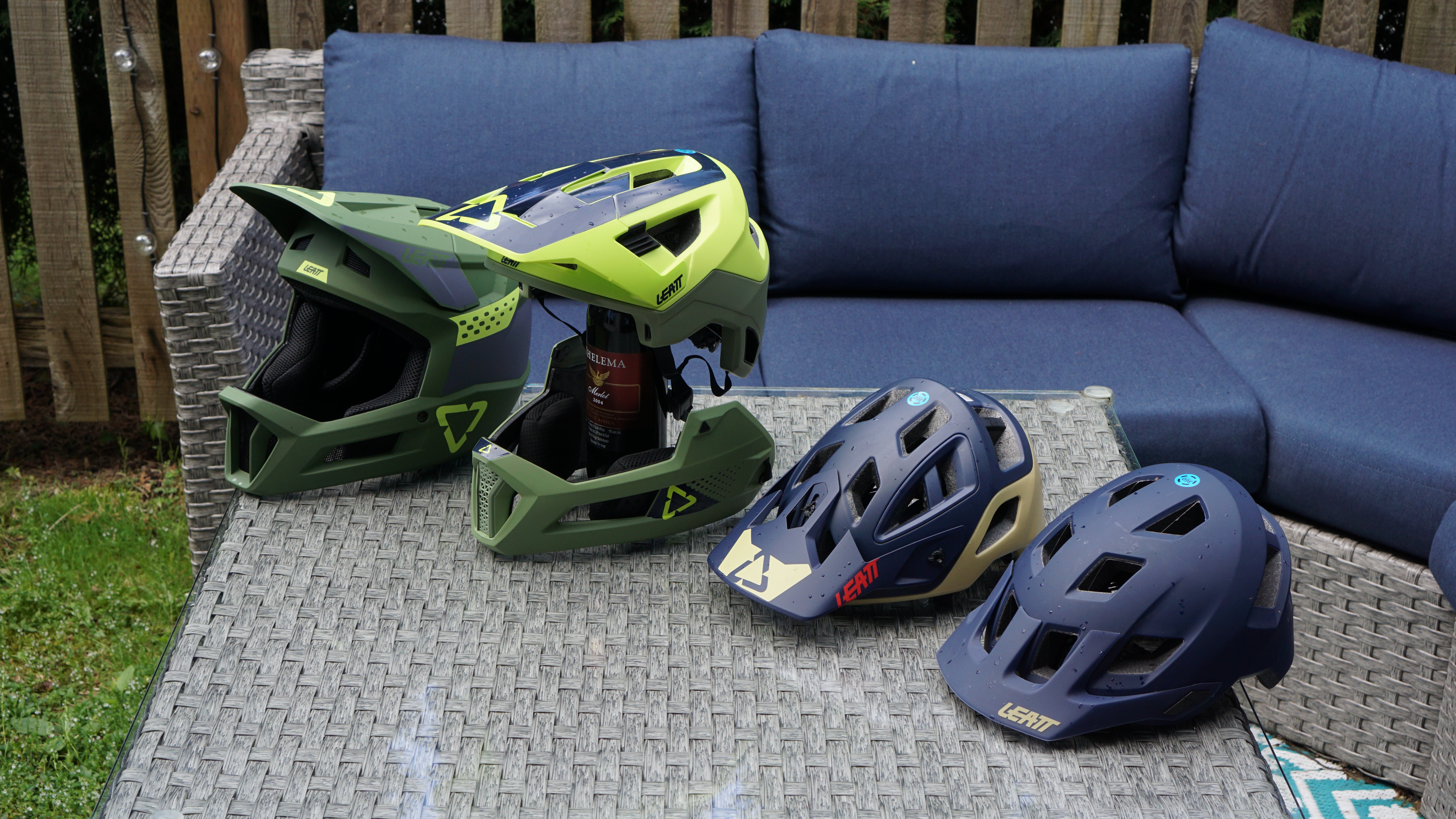 Should i wear a full face best sale helmet for mountain biking