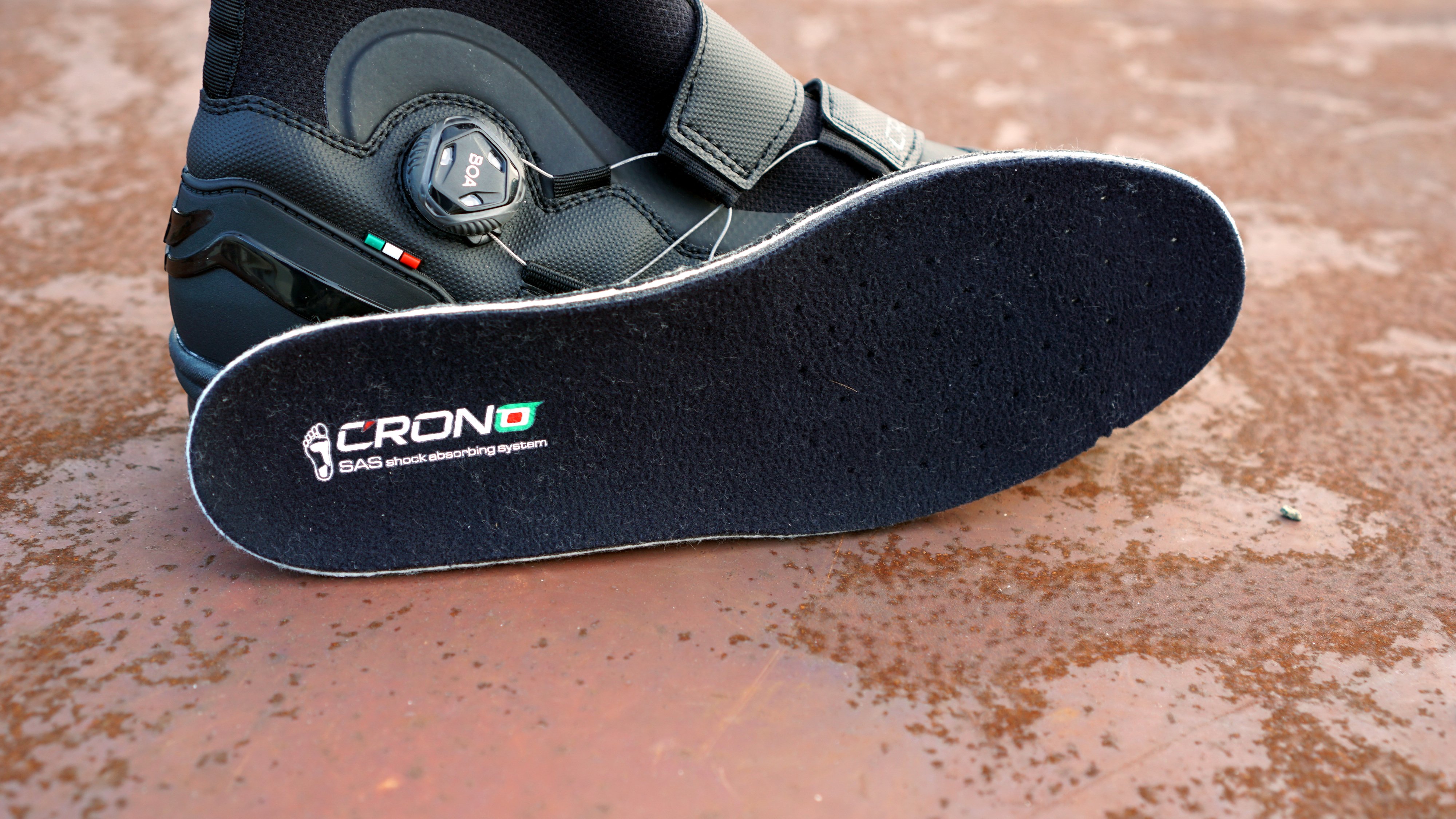 Crono WINTER CW1E buty na jesień i zimę – rowerowy.com
