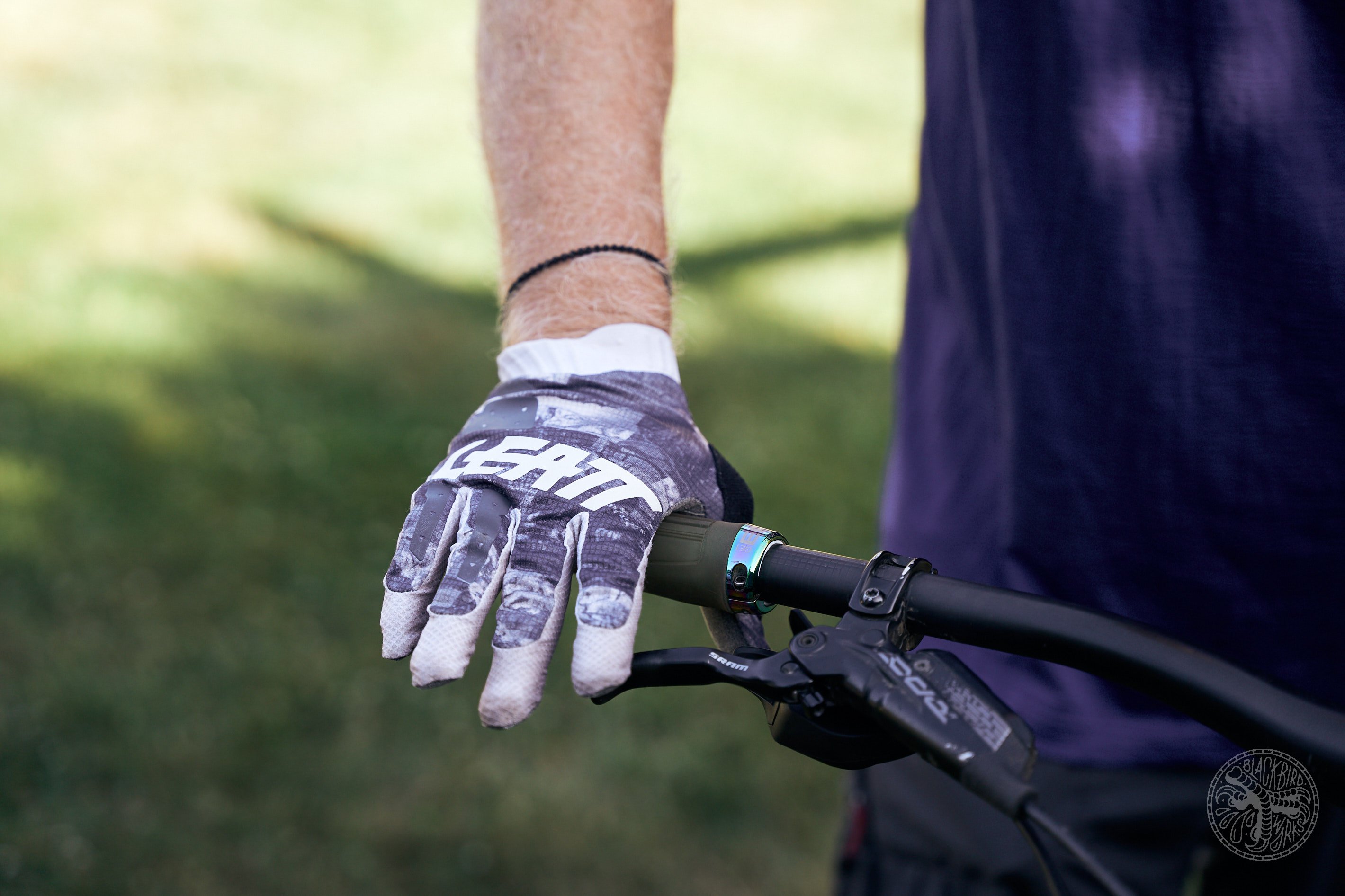 Cycling gloves: EIT palm technology for Road, MTB, Gravel