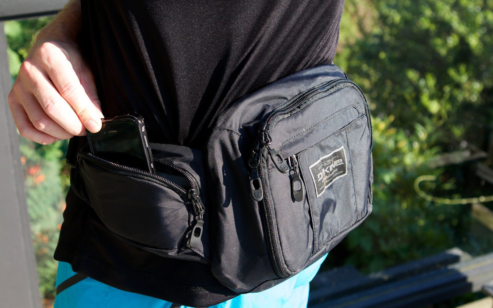 Dakine Enduro Hip Pack: Defended