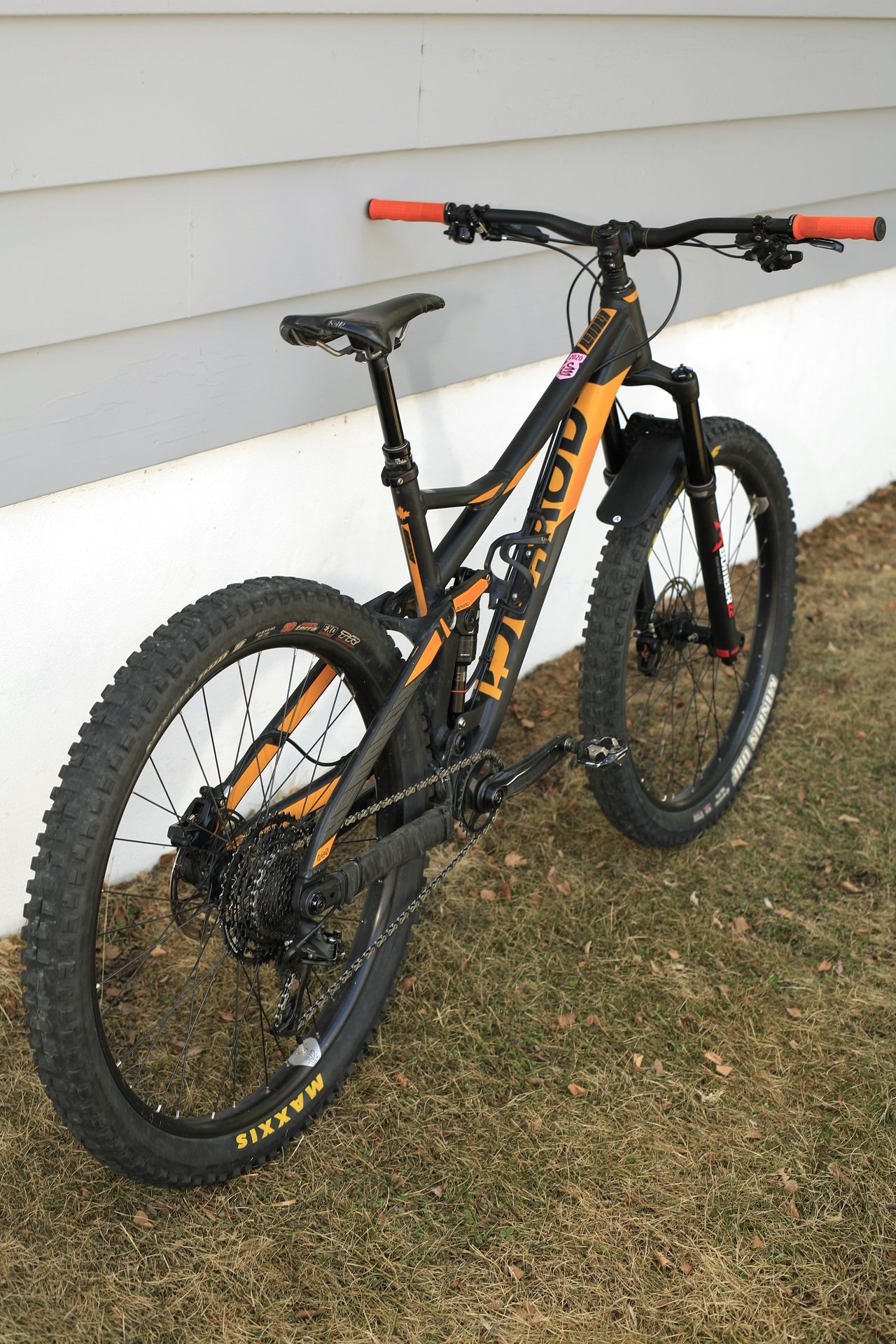 Min Max Greg s 2016 Devinci Hendrix 27