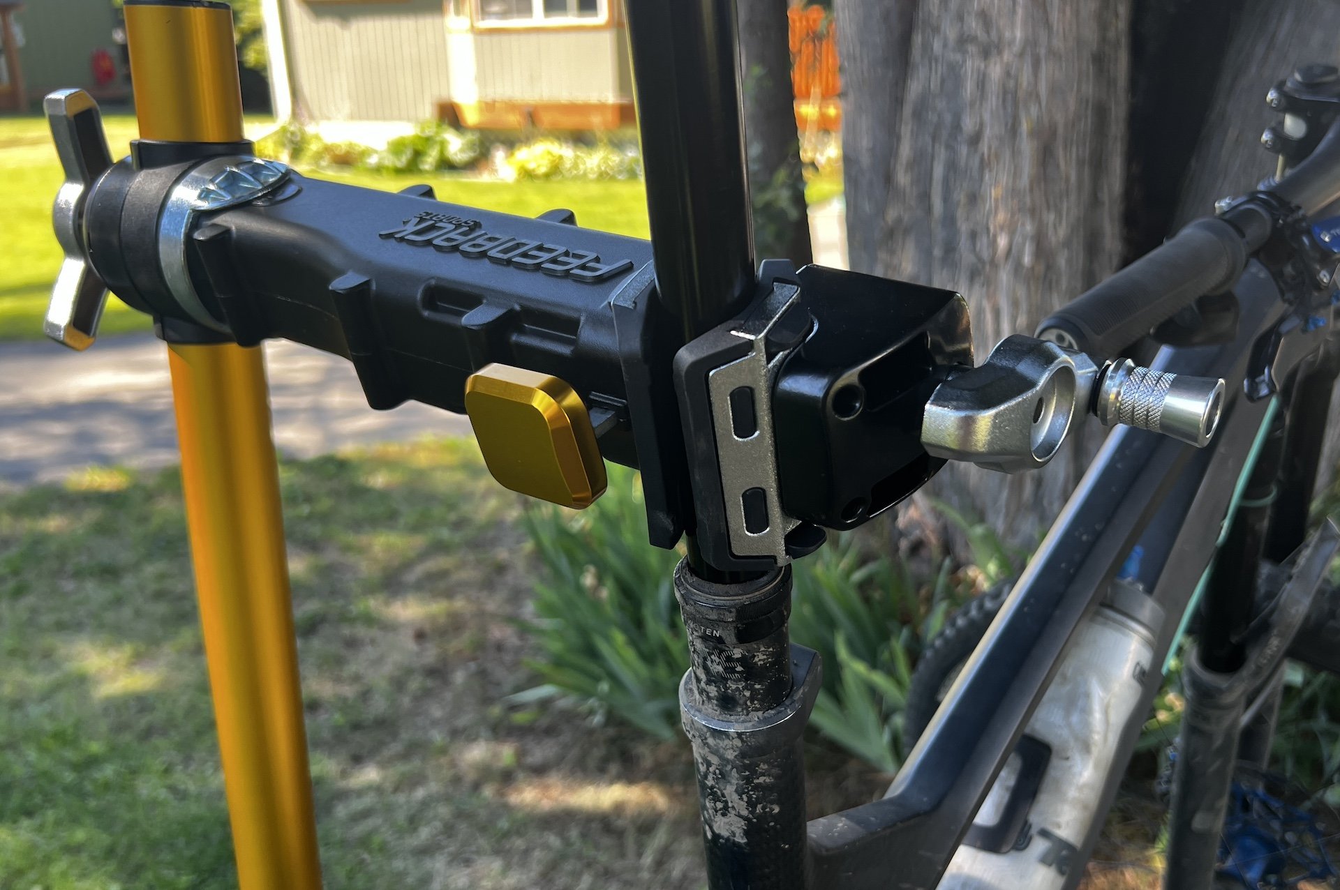 Feedback Sports 20th Anniversary Repair Stand 9
