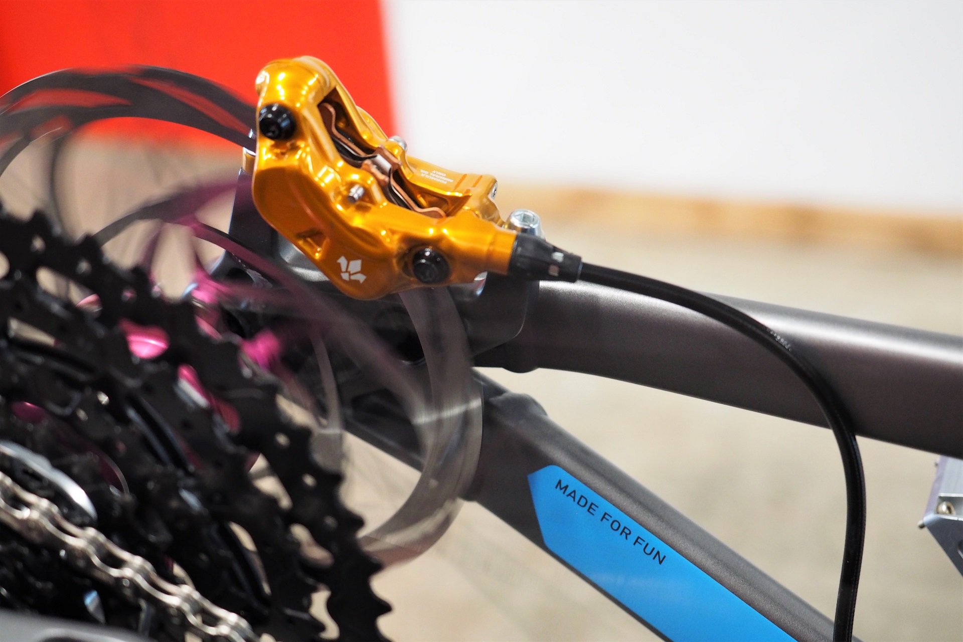 Cura discount mtb brakes