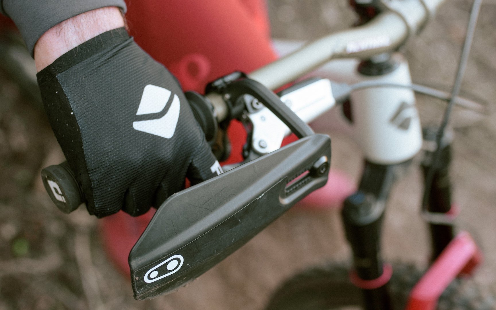 Crankbrothers Guardian Handguards detail