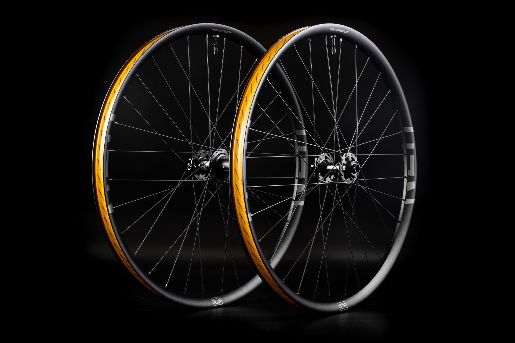 Nukeproof neutron store mtb wheelset