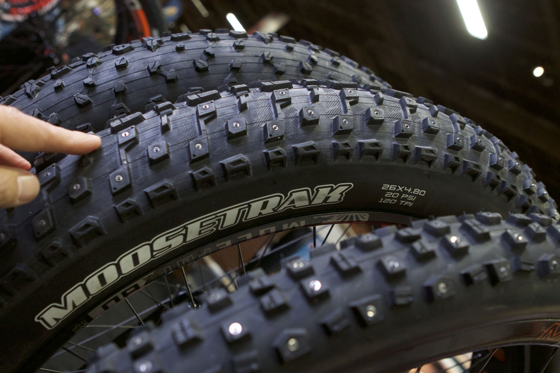 Maxxis studded fat bike 2024 tires