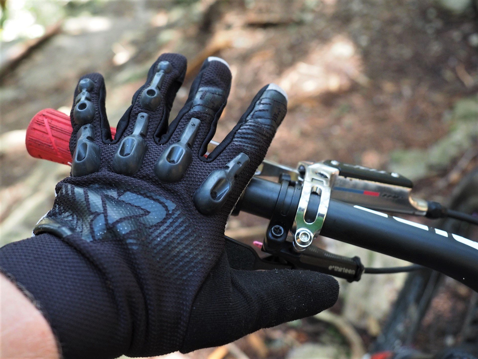 Leatt dbx 4.0 lite mountain bike on sale gloves