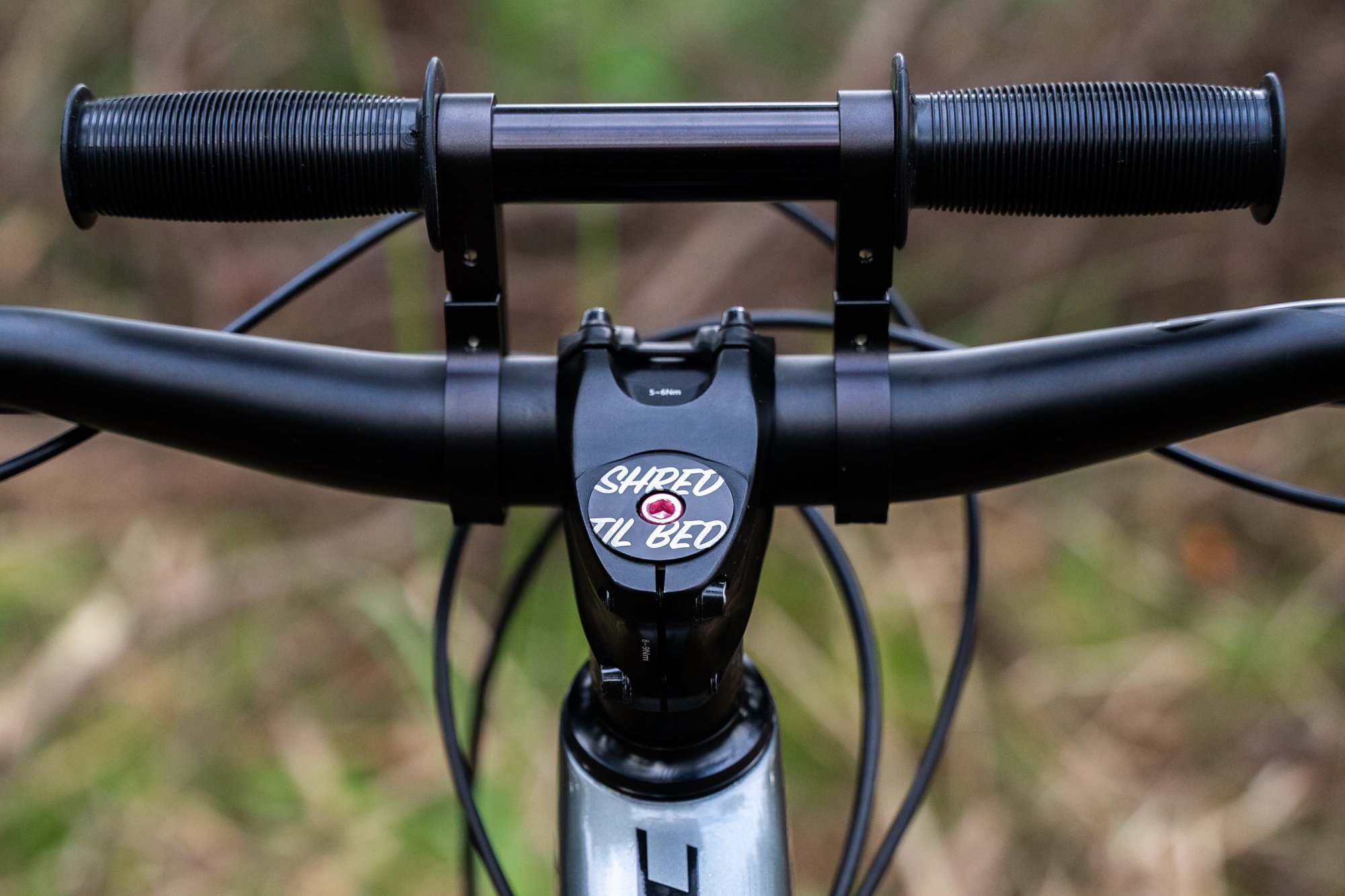 Norco Sight Shotgun Combo Stem Cap + Bars.jpg