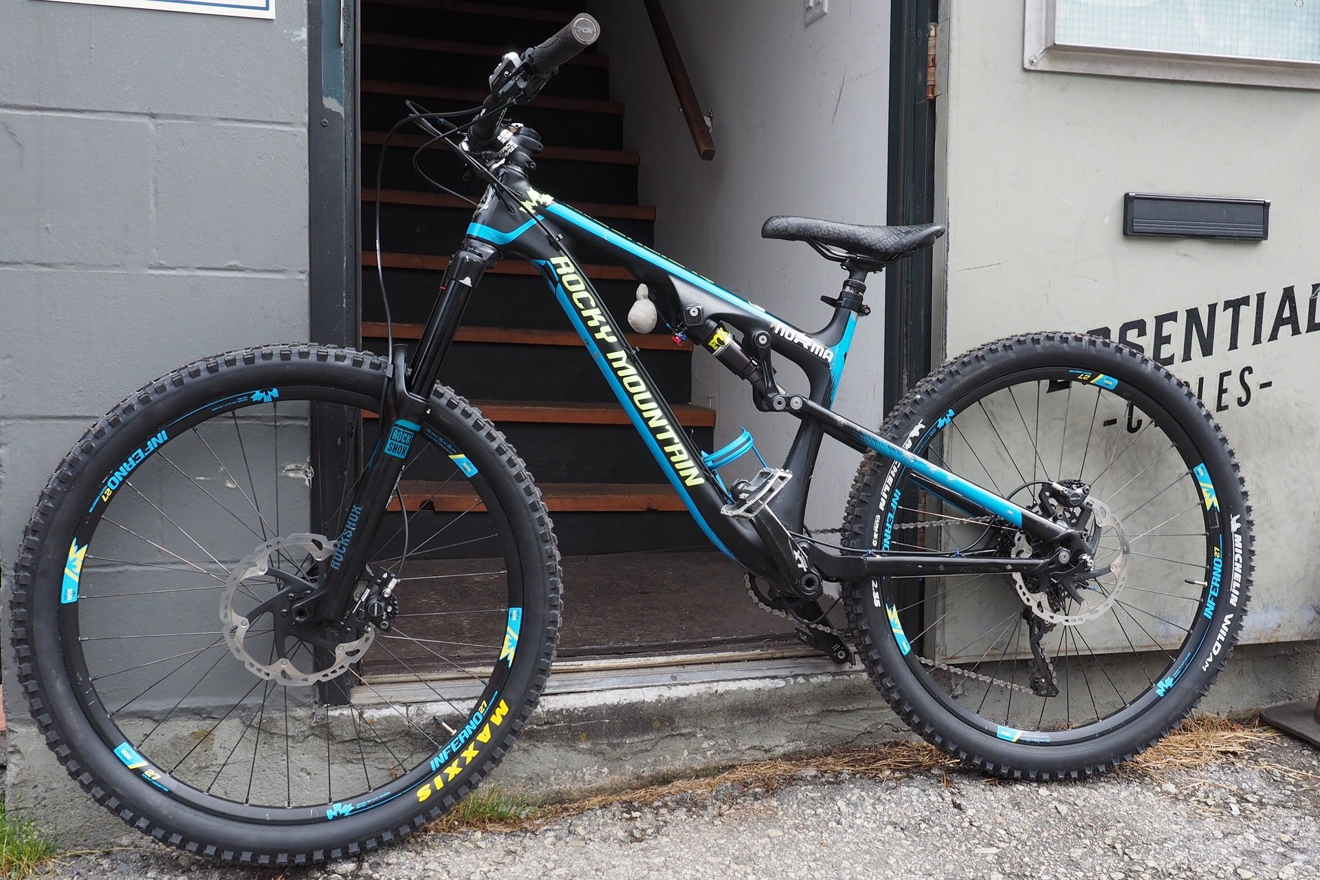 2014 rocky best sale mountain instinct