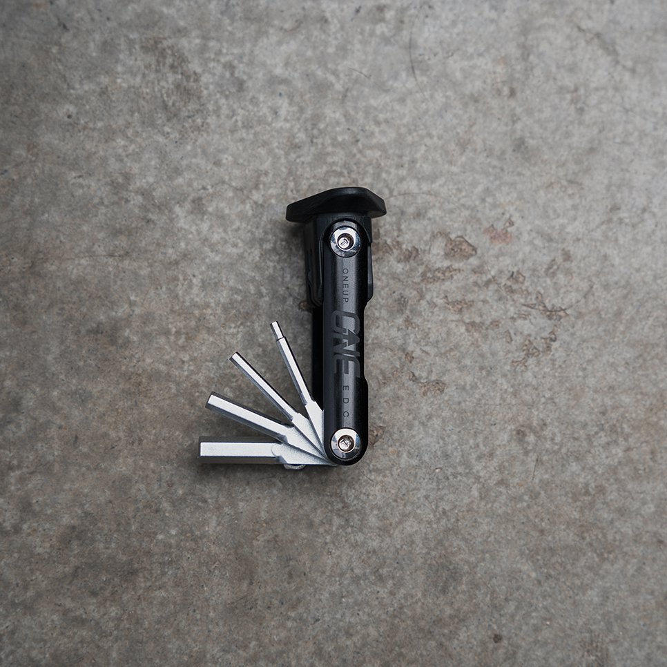 OneUp-Components-EDC-Lite-Multi-Tool-and-Clip.jpg
