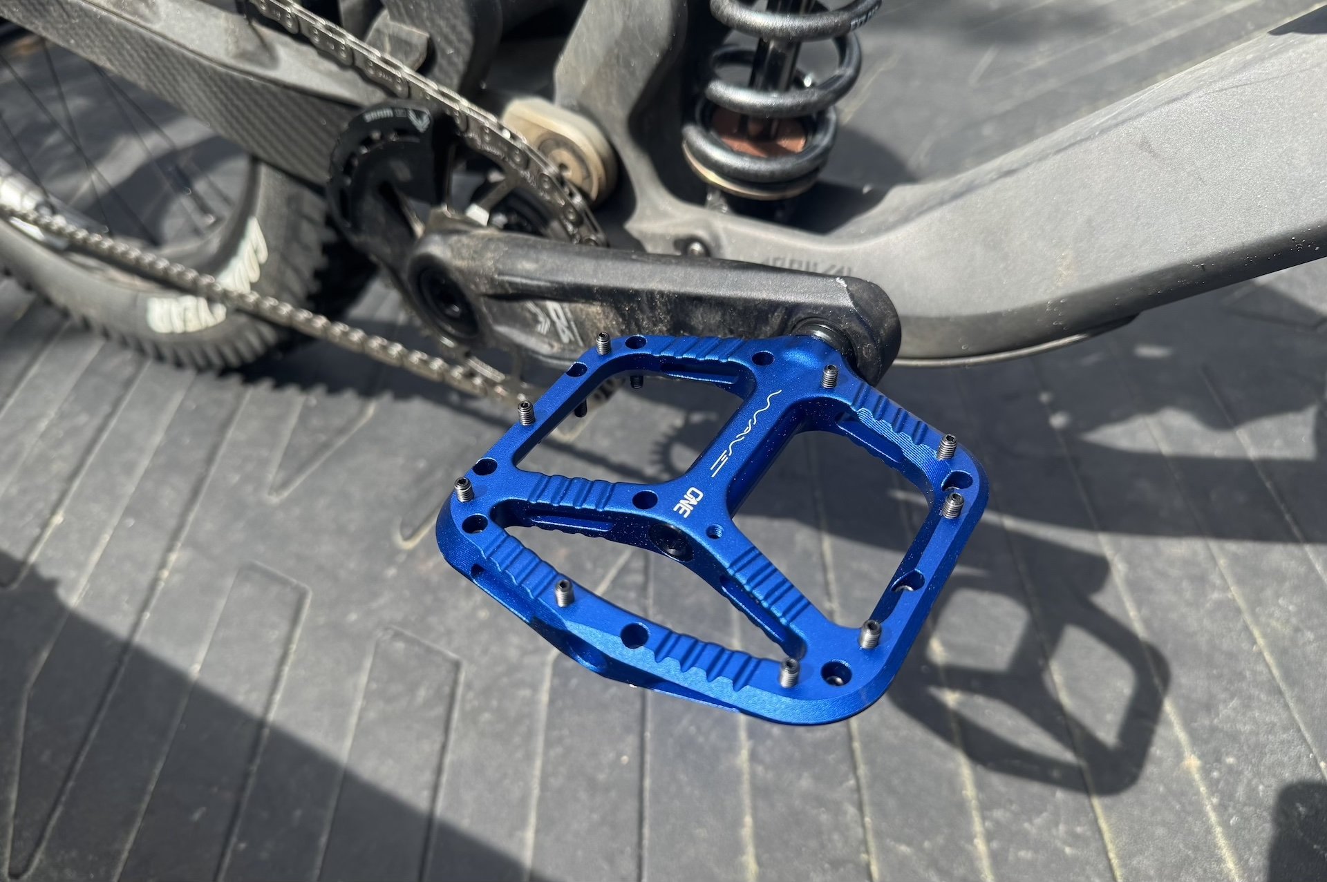 OneUp wave pedal