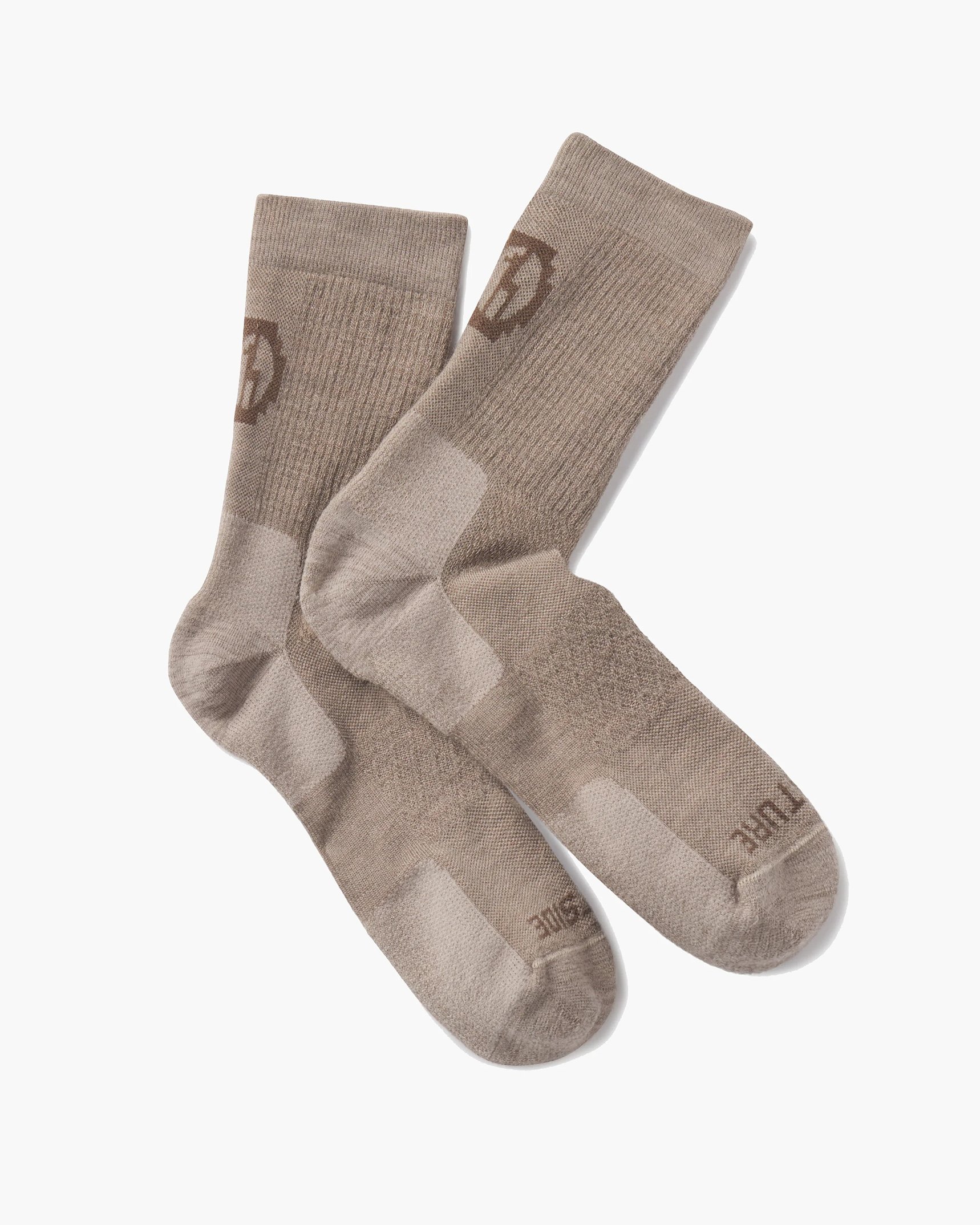 Paka socks 1