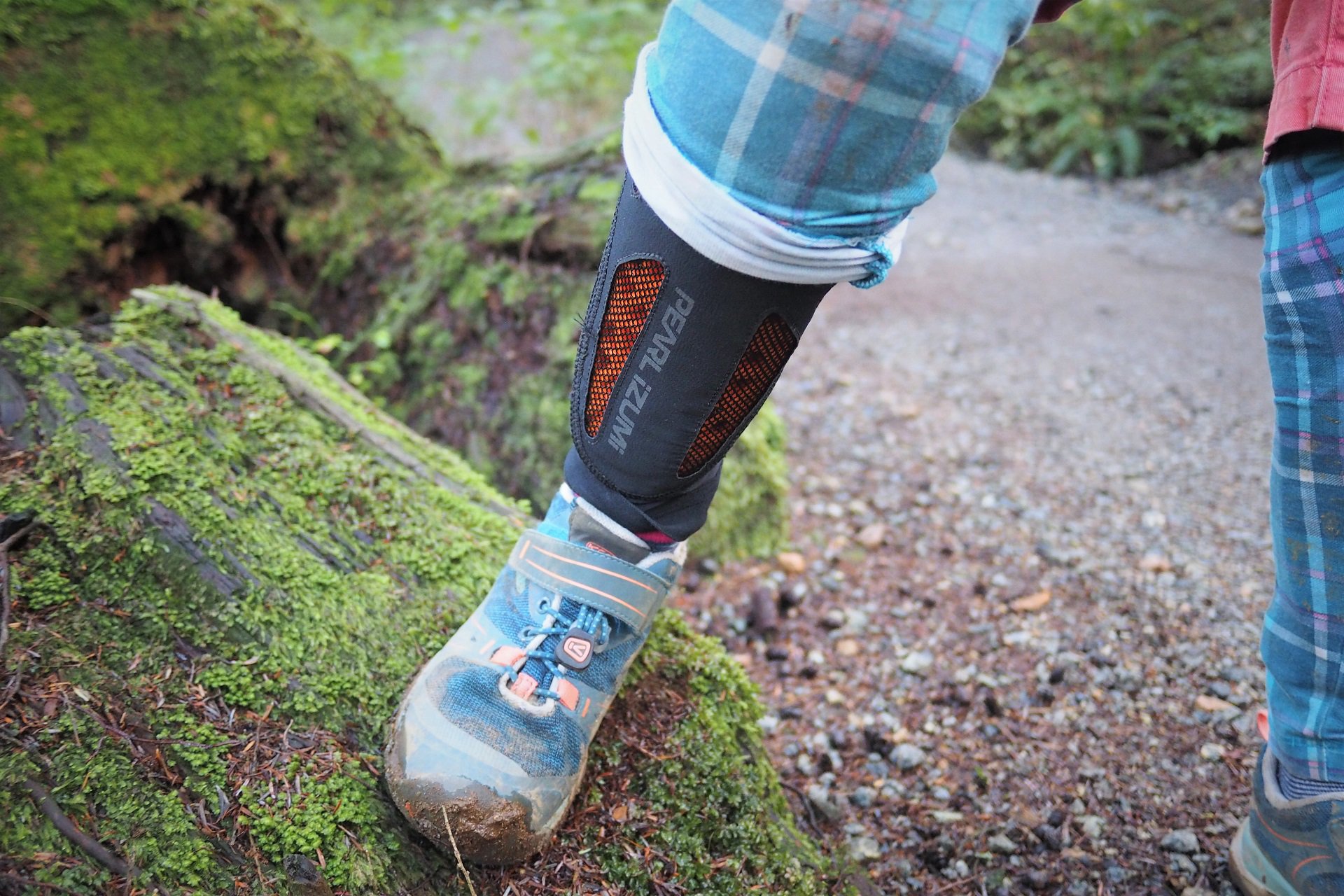 Pearl Izumi Elbow Pads NSMB AndrewM.JPG