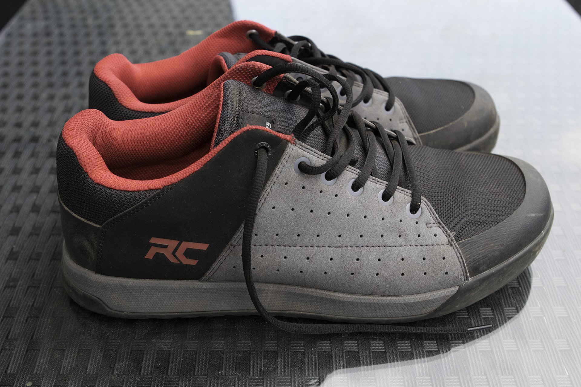 Rc discount livewire shoes