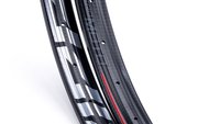 RM_3ZERO_MOTO_TL_DB_27.5_Rim_silverslate_red_pair_hero3.jpg