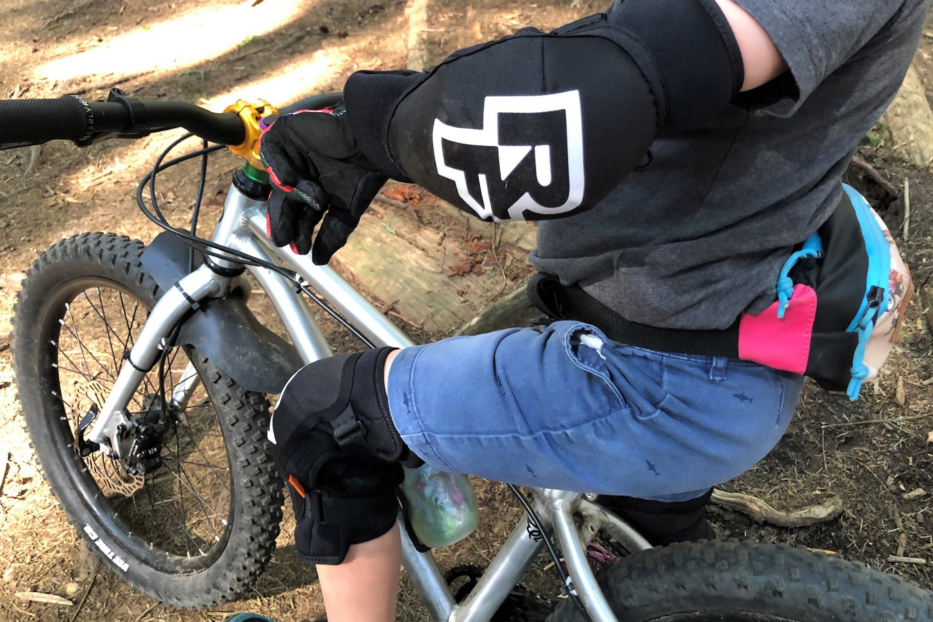 Youth mountain bike discount pads