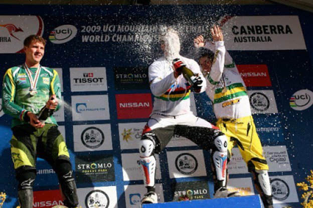 SP PODIUM - CREDIT SVEN MARTIN.jpg