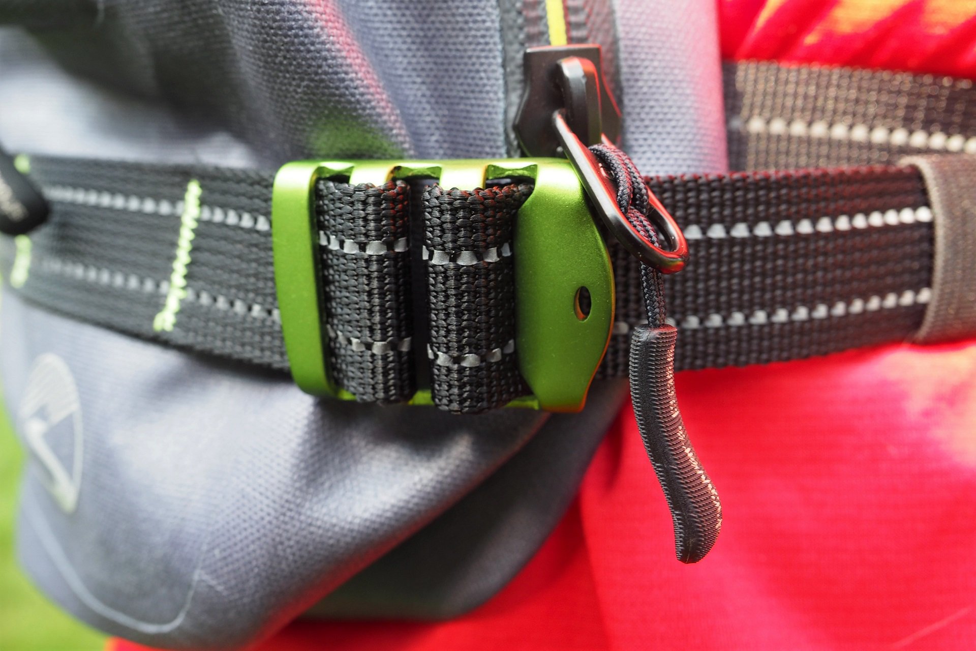 Showers Pass RainSlinger Weatherproof Hip Pack Review