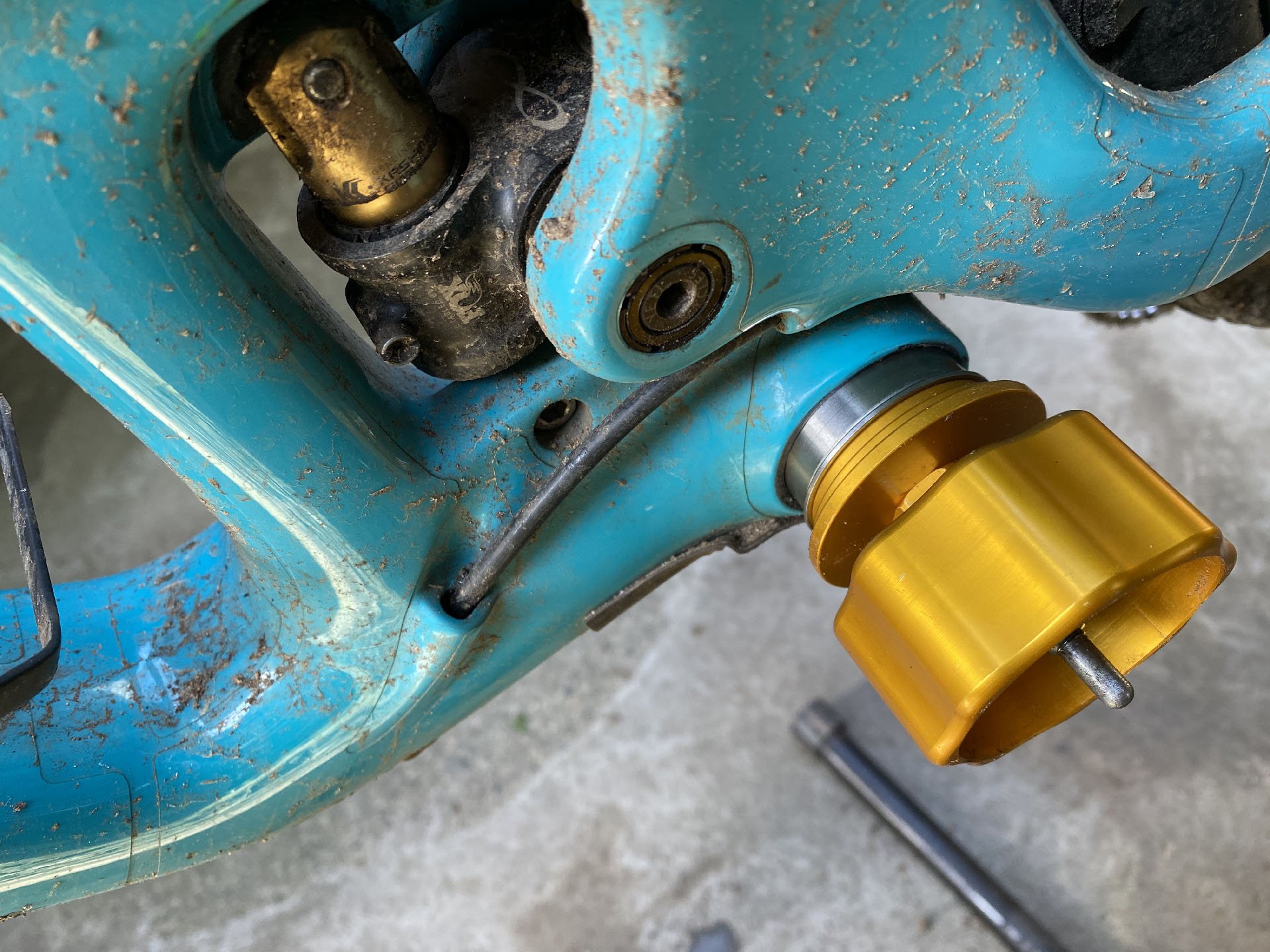 SRAM-Dub-30mm-BB-solution5.jpg